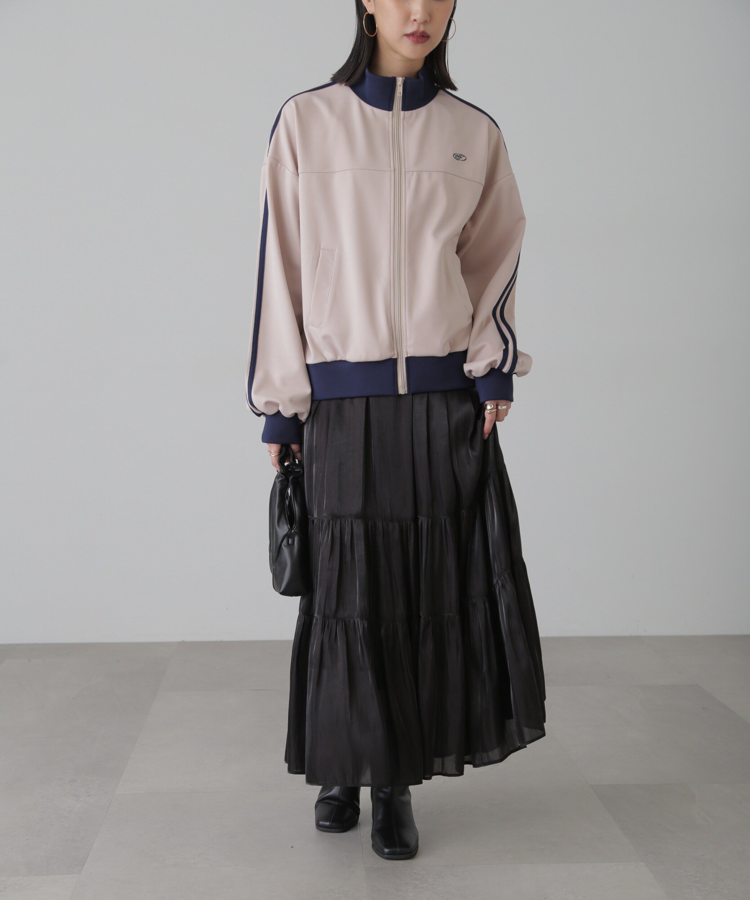  「シャイニーティアードスカート」|スカート|