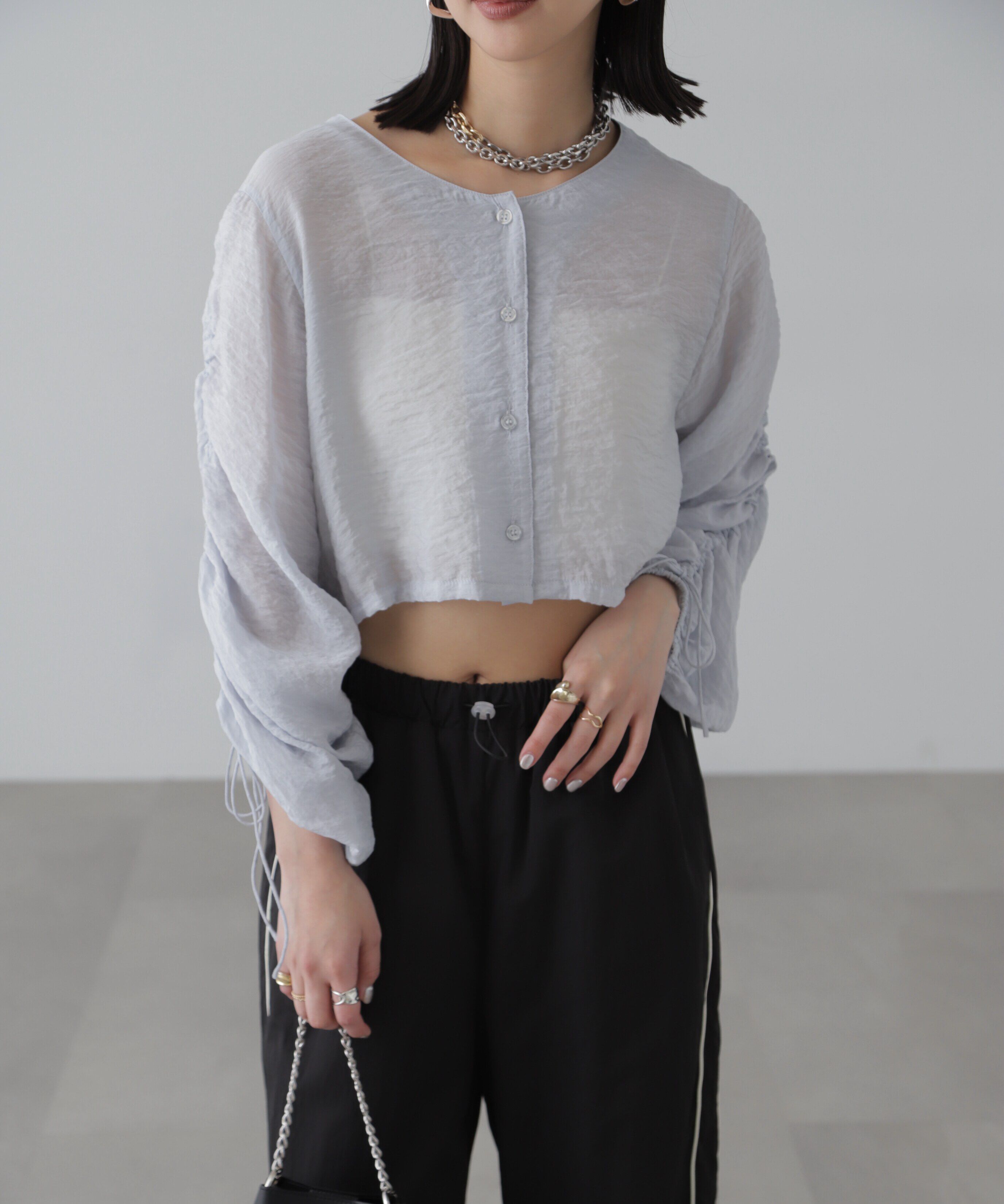  「［グレーカラーWEB限定］袖ドロストギャザーボレロ」|シャツ・ブラウス|