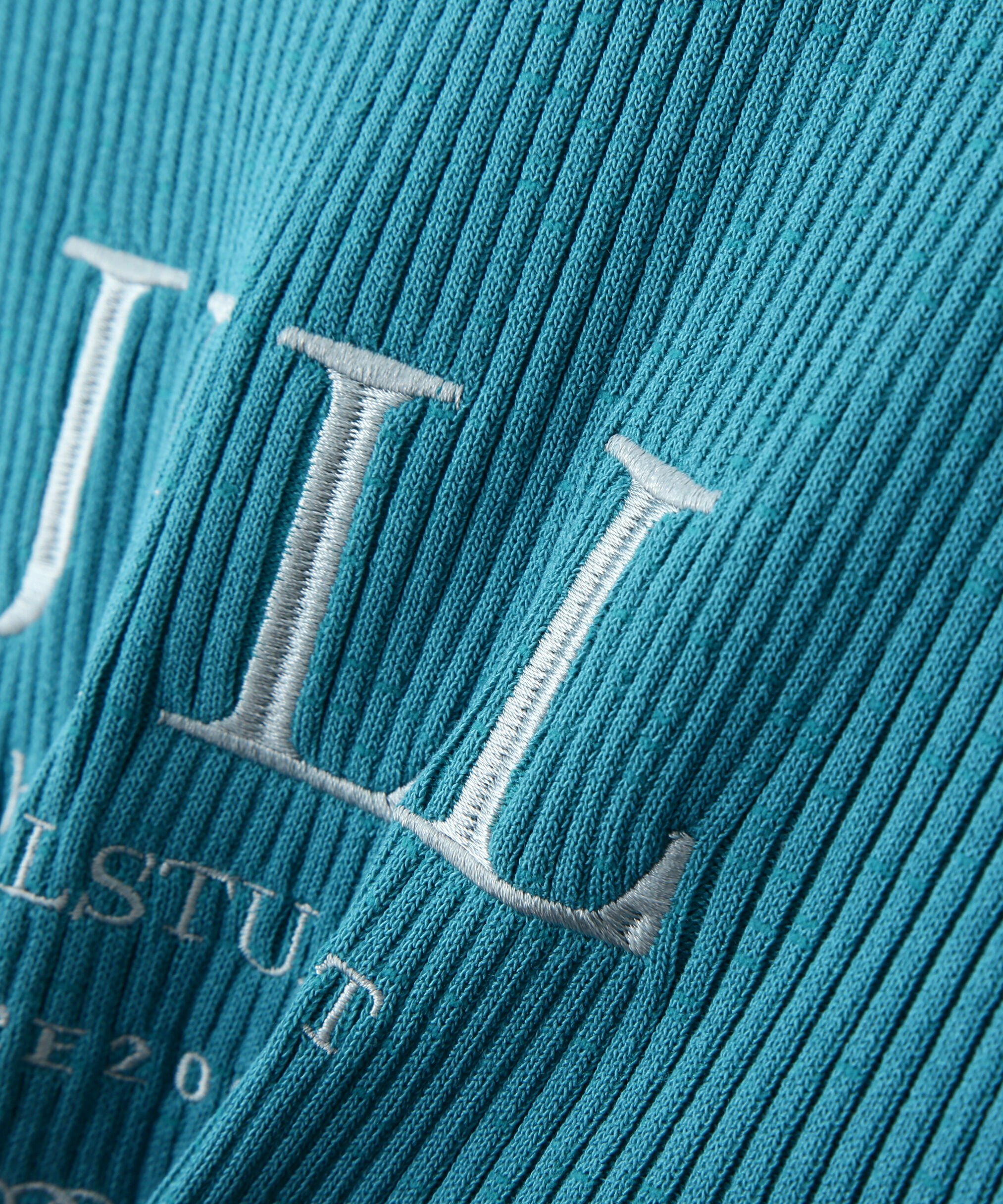  「ロゴ刺繍コンパクトリブニット」|ニット・セーター|