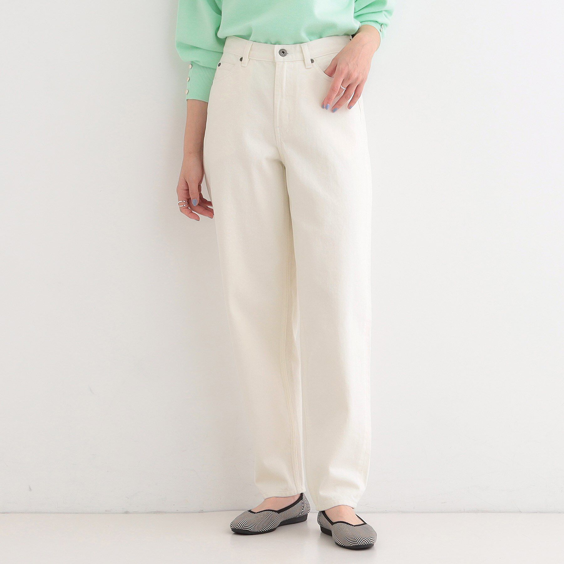 SHOO･LA･RUE「【SHOO・LA・RUE DENIM】大人のきれいめカジュアルに デニムテーパードパンツ」|デニム|オフホワイト(003