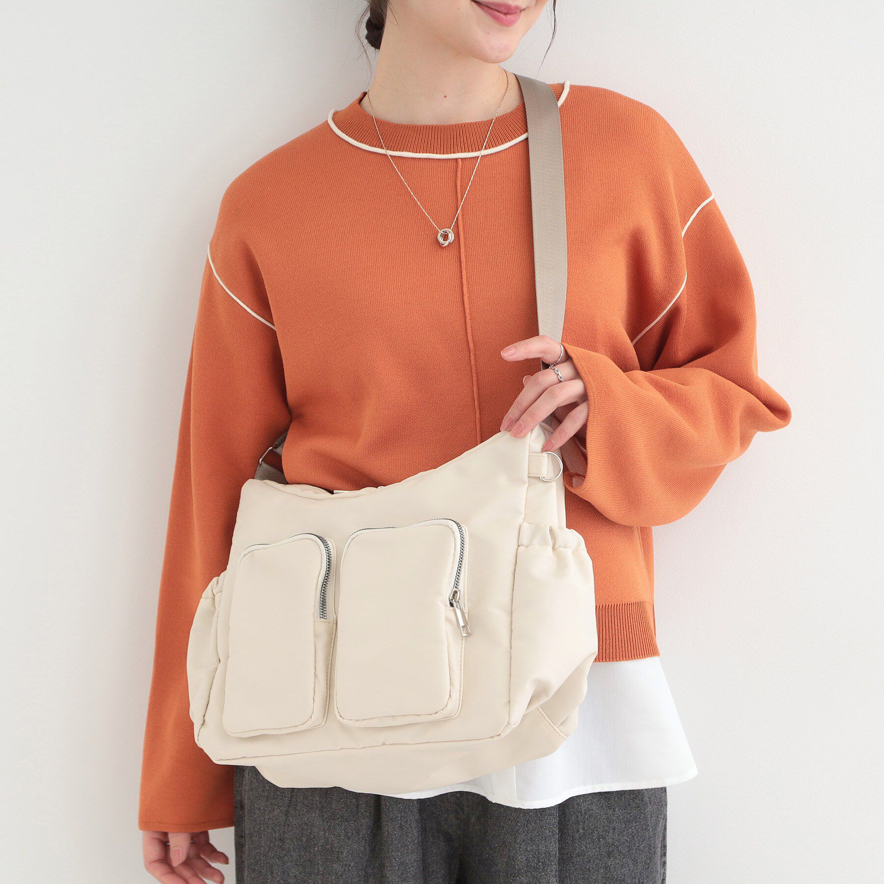 SHOO･LA･RUE「【撥水】ダブルポケットショルダーバッグ」|ショルダー・メッセンジャー|