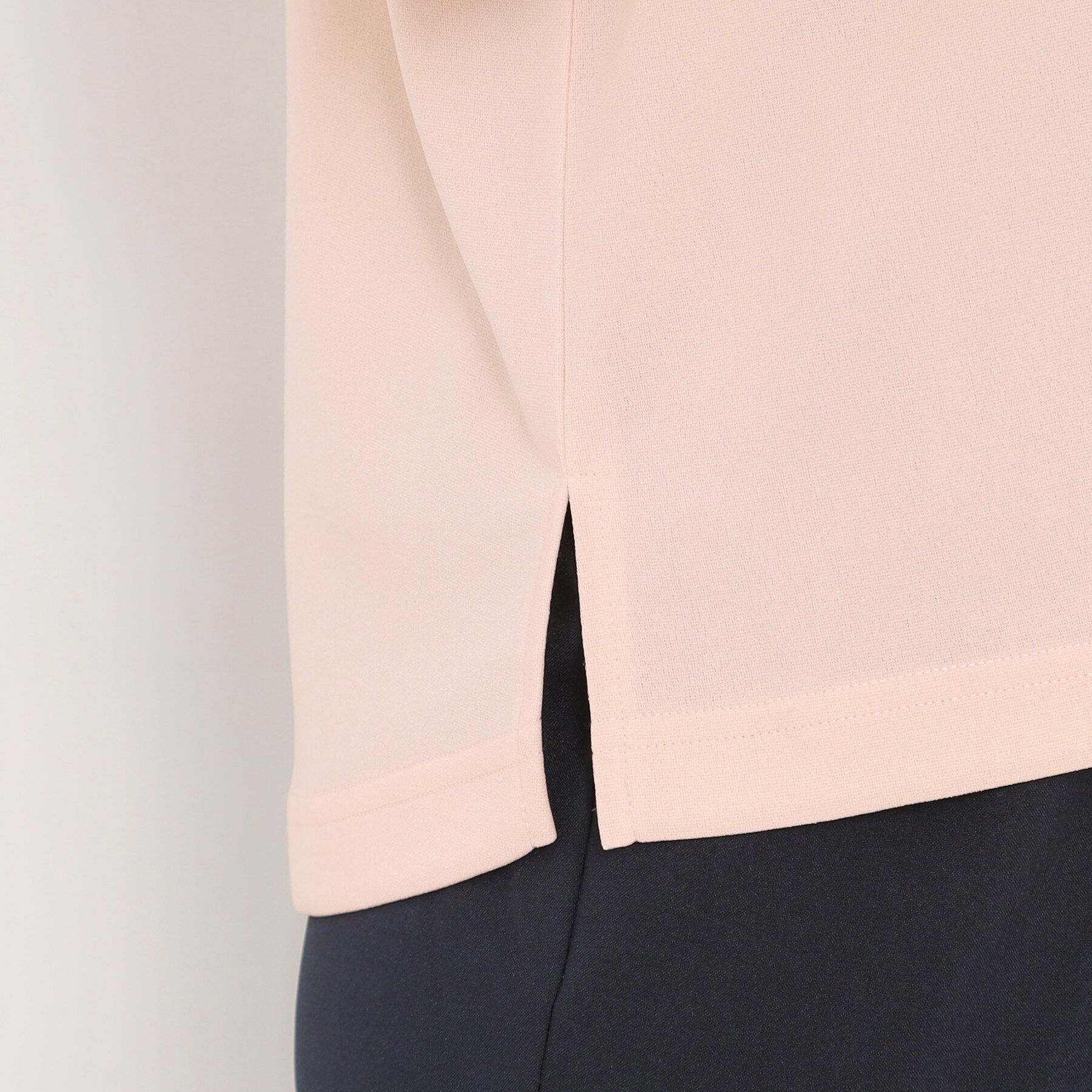 SHOO･LA･RUE「【ストレッチ】カットジョーゼット スリットレーススリーブトップス」|Tシャツ・カットソー|