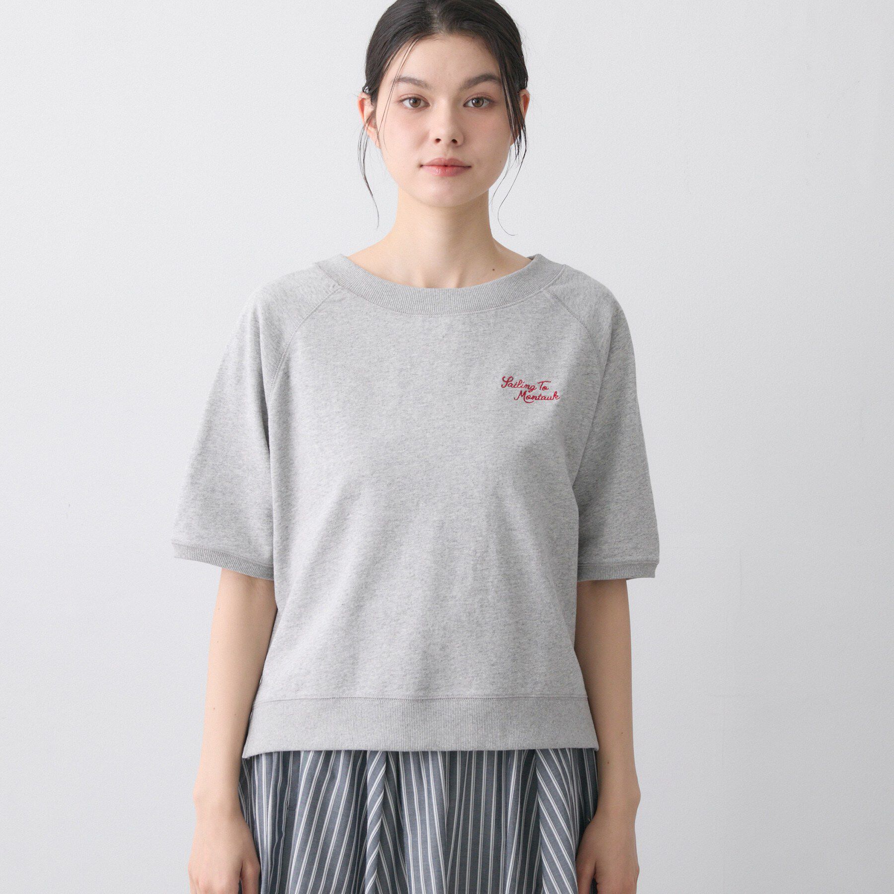 Dessin「ミニ裏毛刺繍ロゴプルオーバー」|Tシャツ・カットソー|