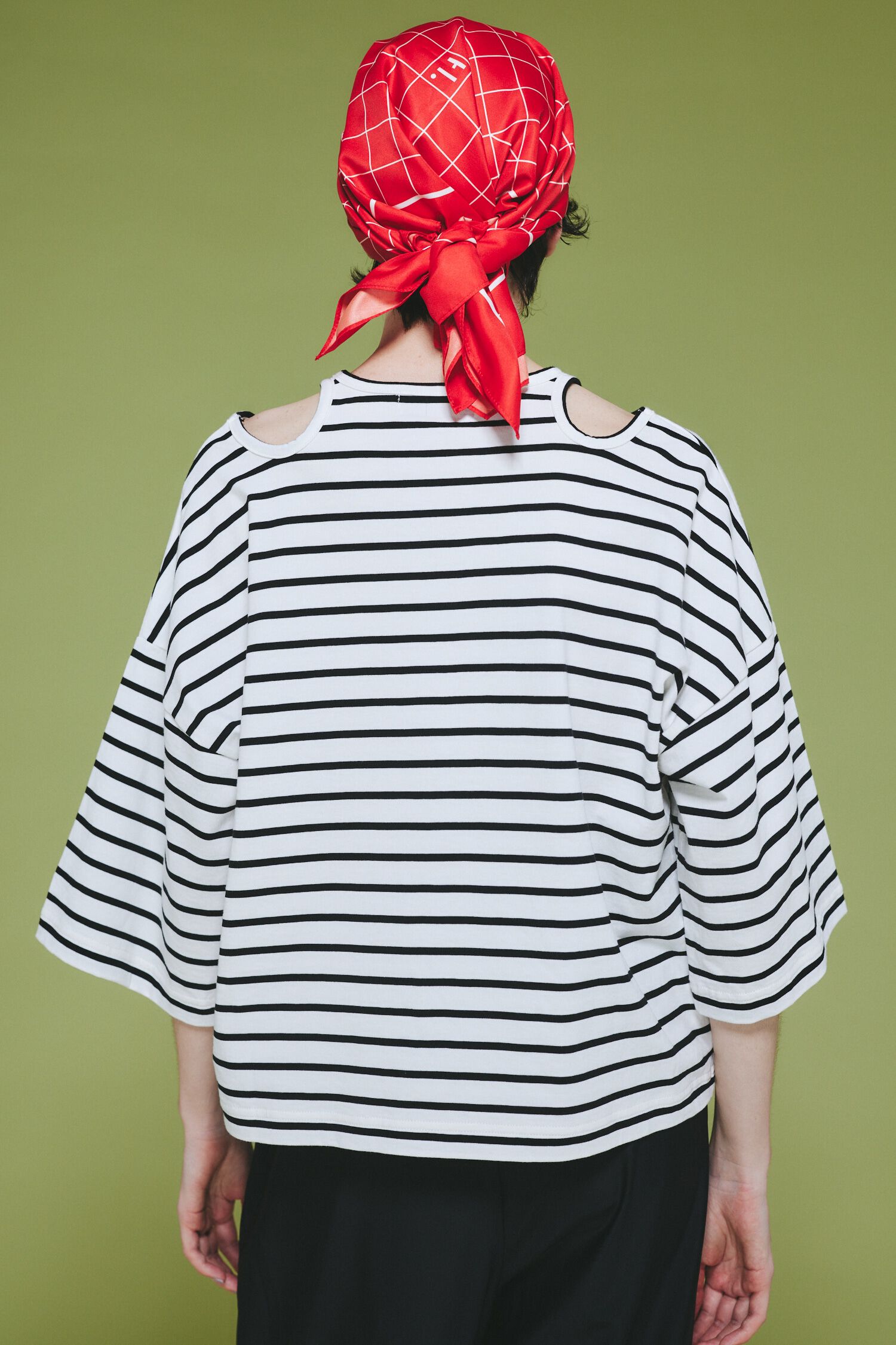 HeRIN.CYE「Shoulder slit box tops」|Tシャツ・カットソー|