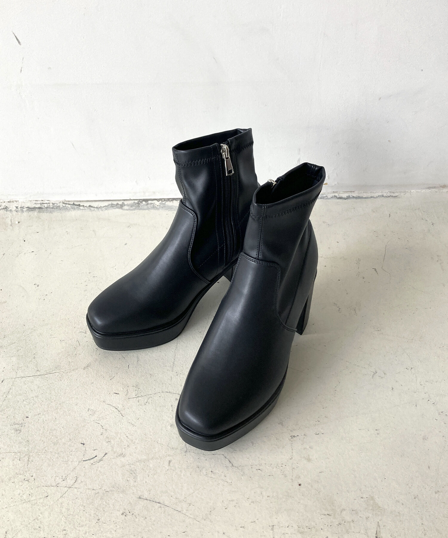 ORiental TRaffic「プラットフォームストレッチブーツ/31401」|ショートブーツ|BLACK