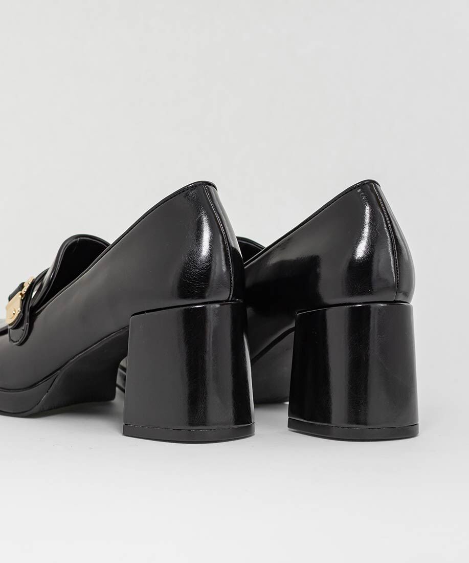  「バックルデザインストームローファー」|ローファー|