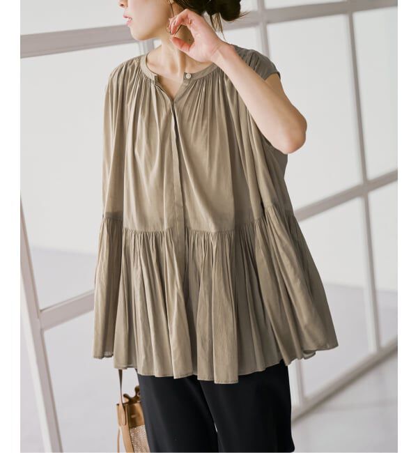 Spick and Span「《予約》HYU ギャザーフレンチブラウス」|シャツ・ブラウス|