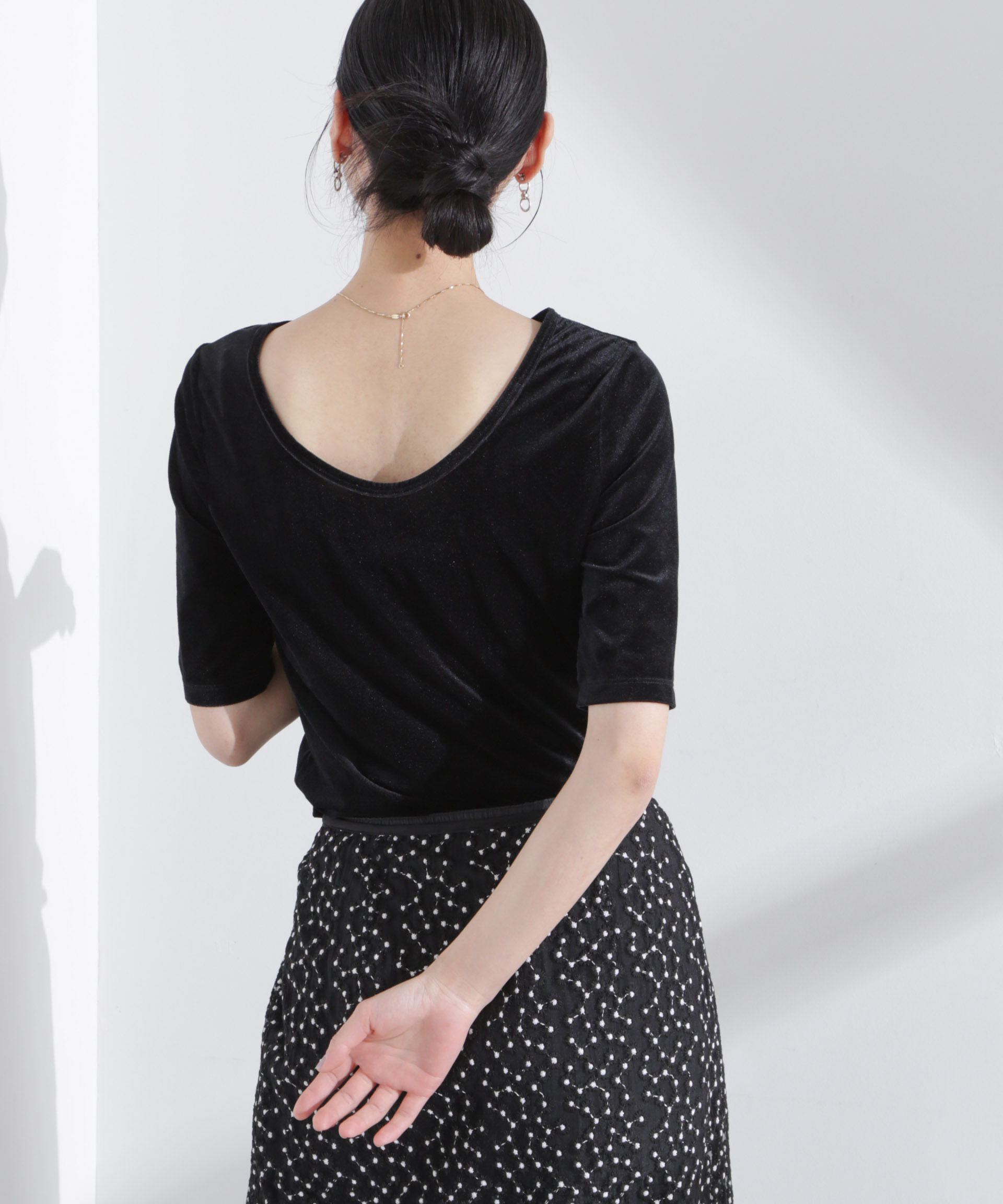 nano･universe「シアーベロアバックオープン5分袖Tシャツ」|Tシャツ・カットソー|