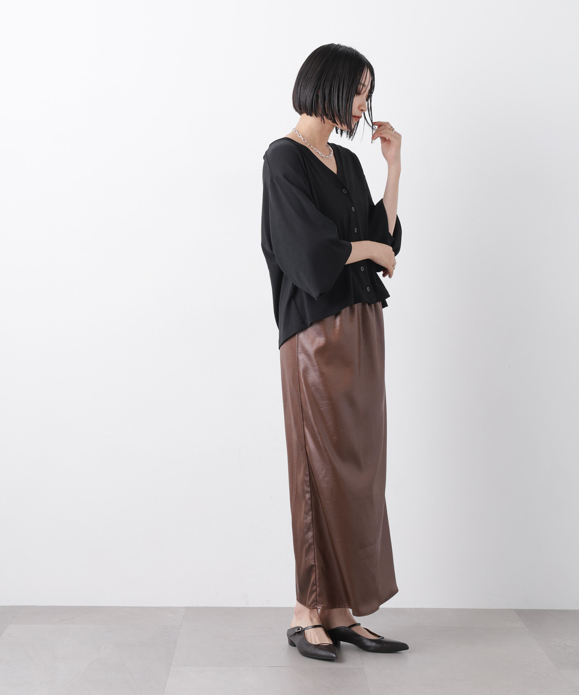 nano･universe「シアーカットVネックカーディガン」|Tシャツ・カットソー|