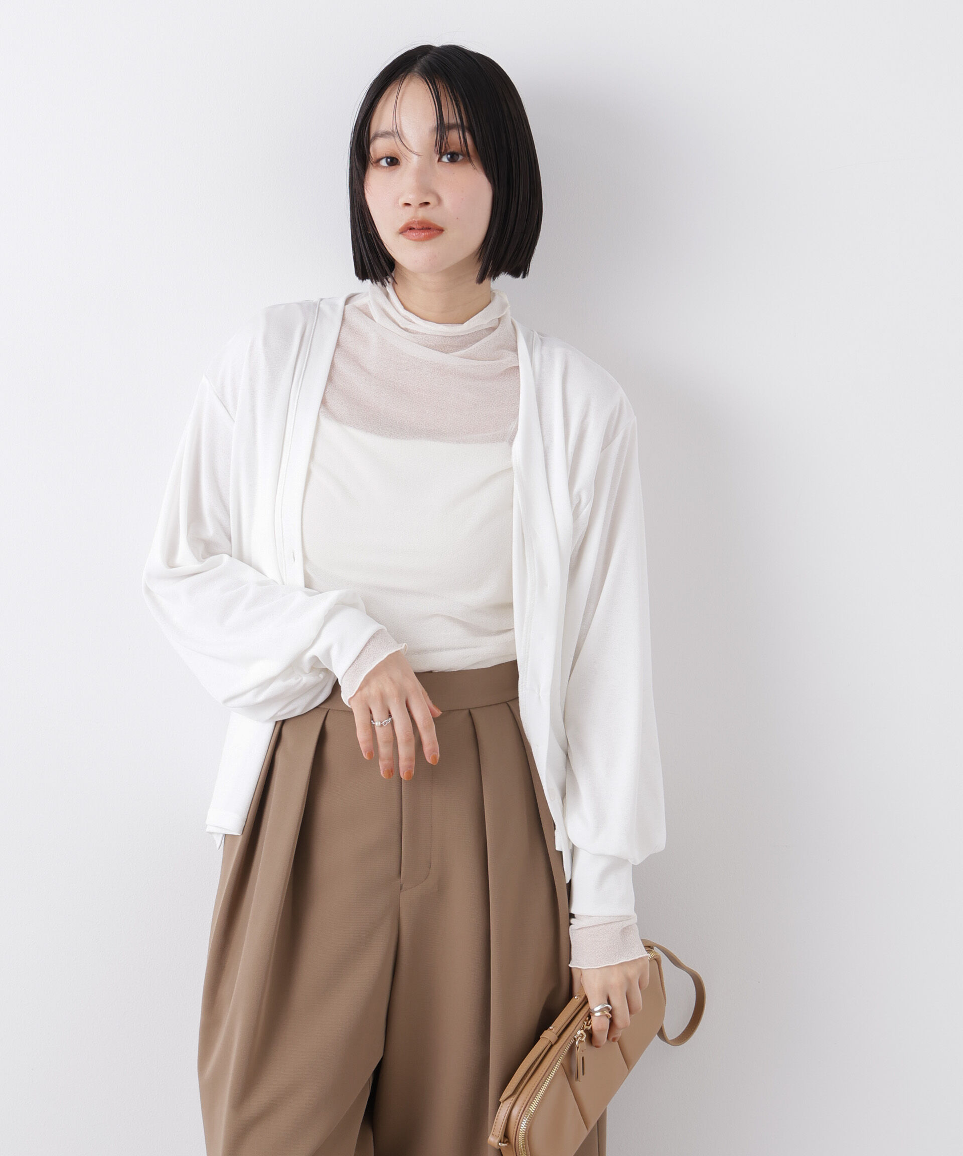 nano･universe「シアーカットVネックカーディガン」|Tシャツ・カットソー|ホワイト