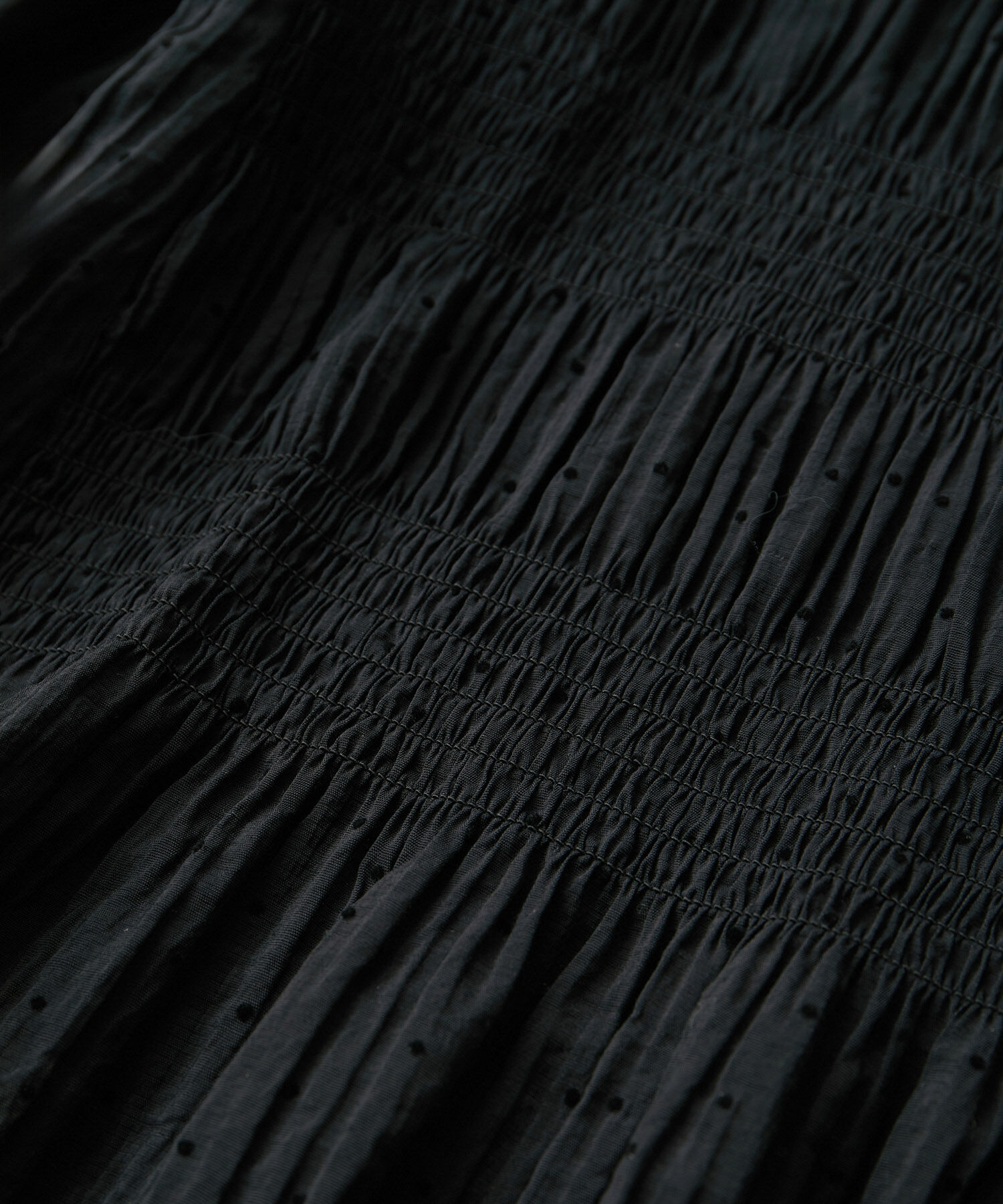 SALON adam et rope'「【WEB限定】ドットプリントシャーリングブラウス/24SS」|シャツ・ブラウス|