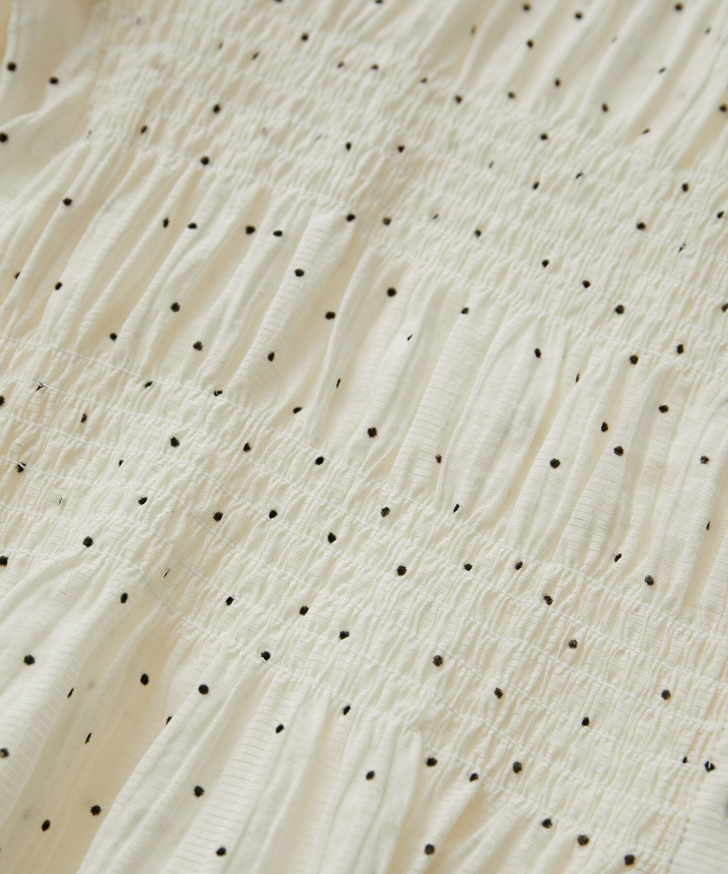 SALON adam et rope'「【WEB限定】ドットプリントシャーリングブラウス/24SS」|シャツ・ブラウス|