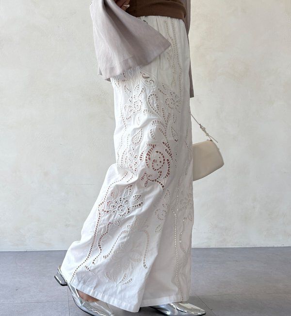  「刺繍レースコットンパンツ」|チノ|