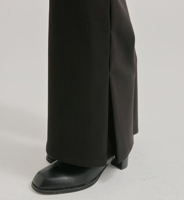  「細身フレアパンツ」|チノ|