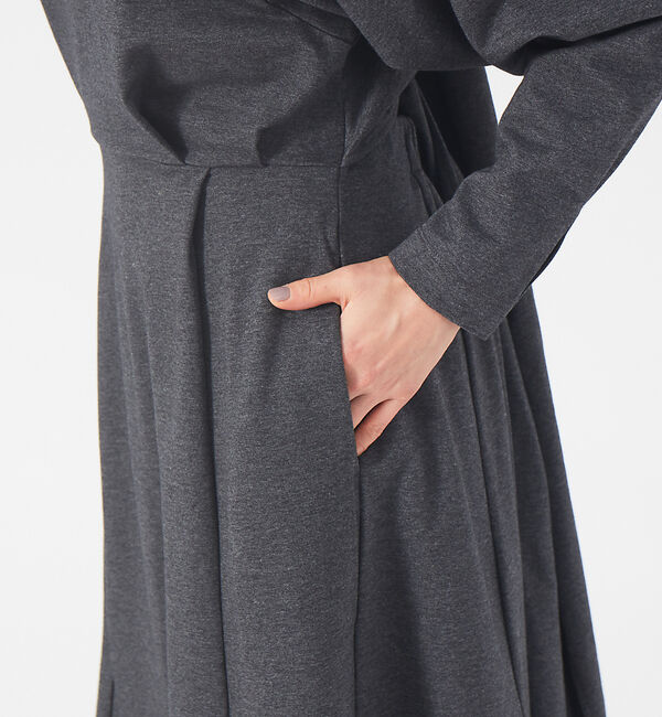 qualite「【鳳山えり&times;qualite】2WAYバックリボンワンピース」|ワンピース|