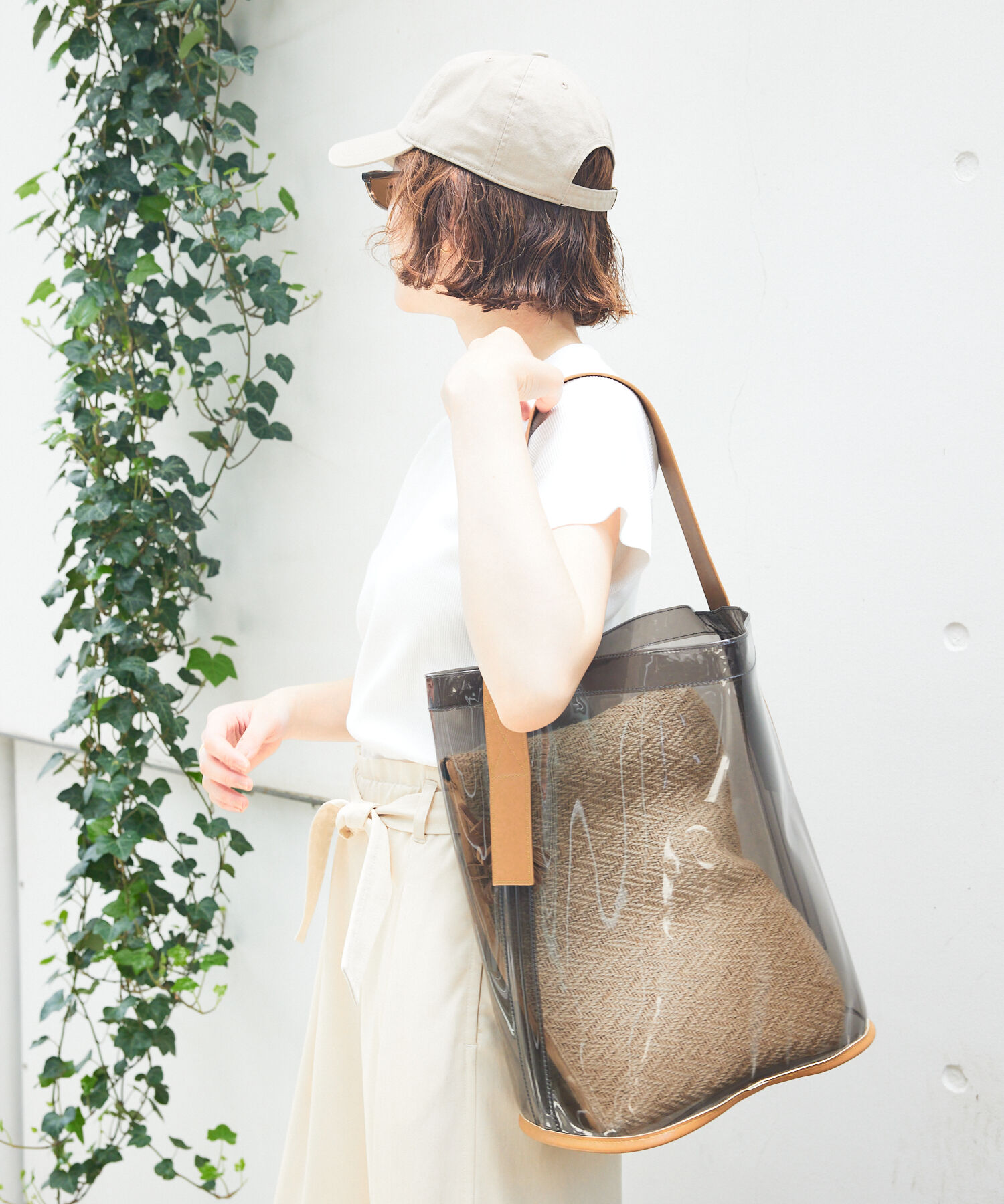 qualite「PVCトート(ジュートポーチ付き)/A4トートバッグ」|トートバッグ|ベージュ