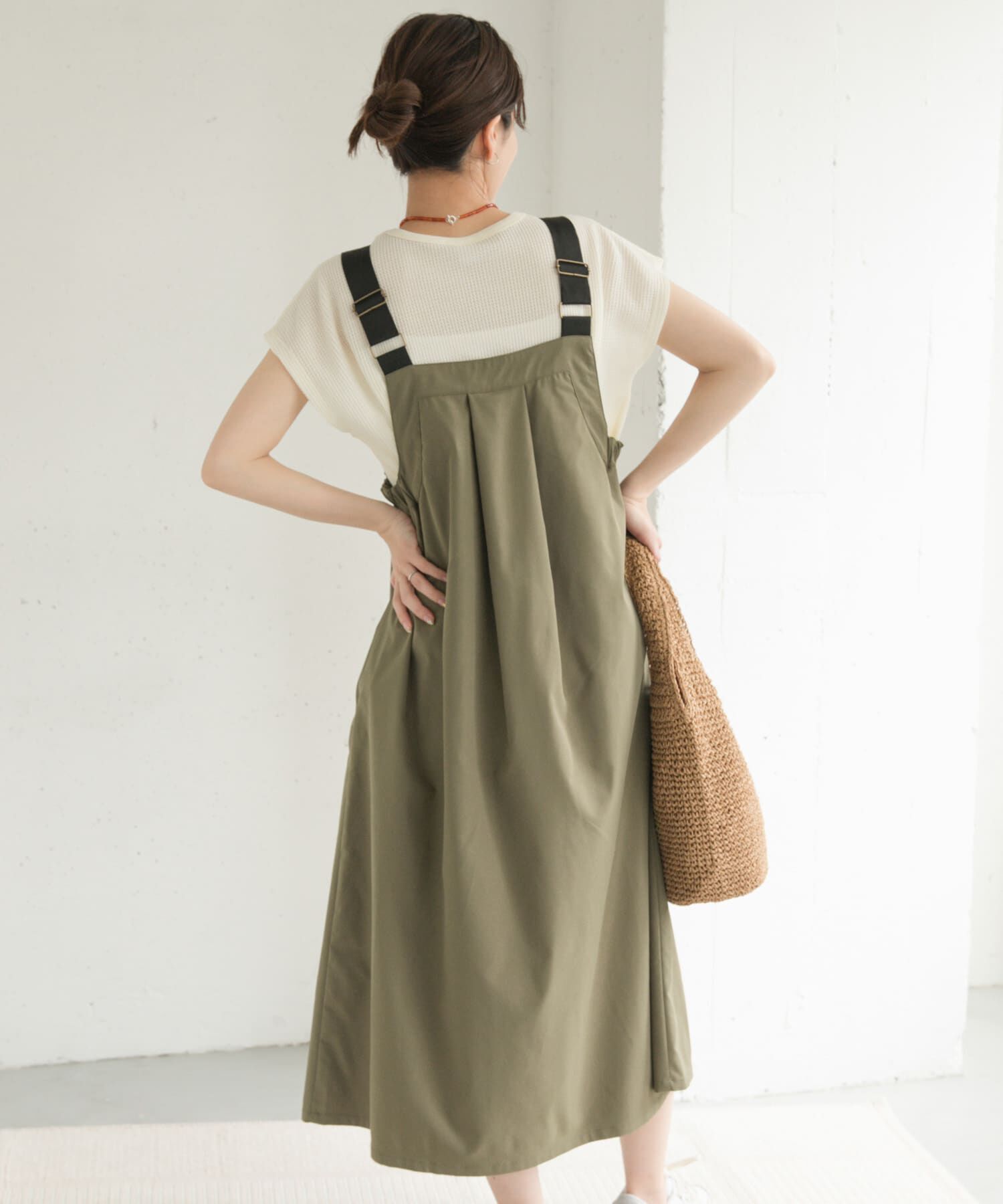 URBAN RESEARCH DOORS「『WEB/一部店舗限定カラー』『UR TECH POLIsh POLI』ワークジャンスカ」|ワンピース|