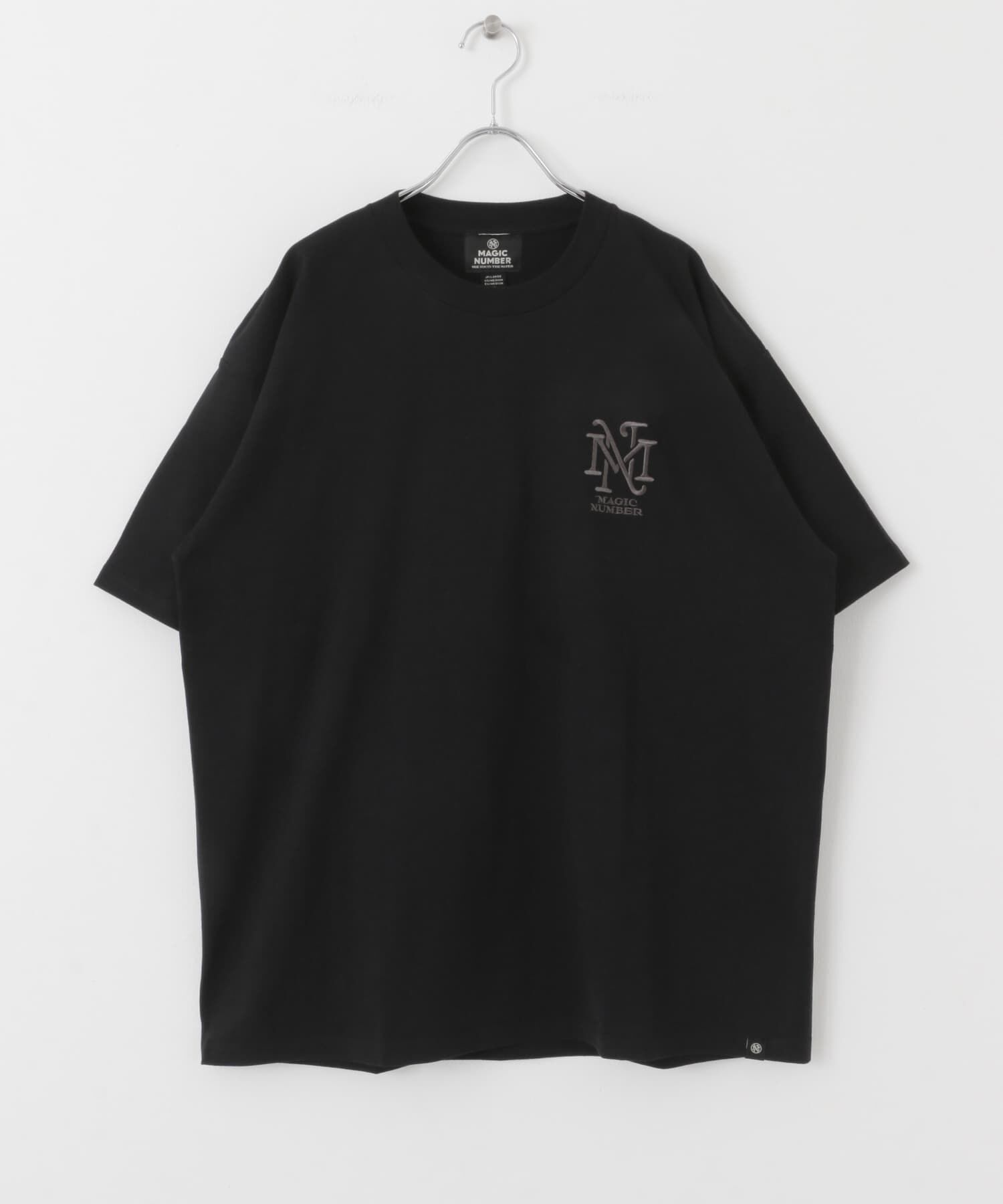 Sonny Label 「MAGIC NUMBER　EMBLEM T-SHIRTS」|Tシャツ・カットソー|