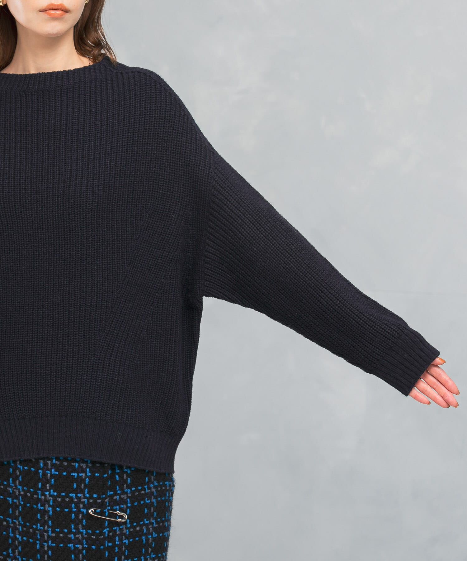 URBAN RESEARCH ROSSO「ボートネックバックスリット畦ニット」|ニット・セーター|