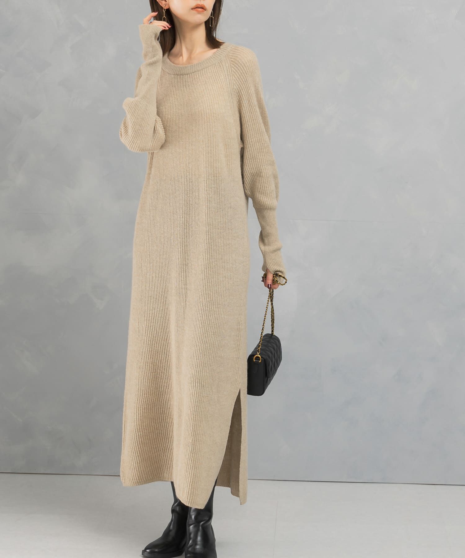 URBAN RESEARCH ROSSO「ヤク混サイドスリット畦ニットワンピース」|ワンピース|