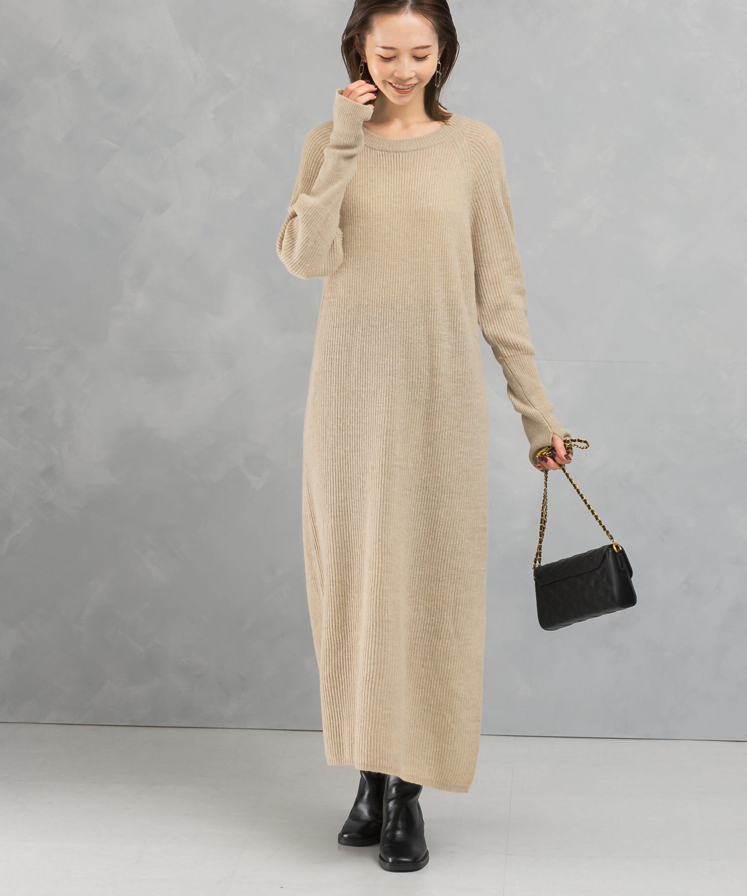 URBAN RESEARCH ROSSO「ヤク混サイドスリット畦ニットワンピース」|ワンピース|