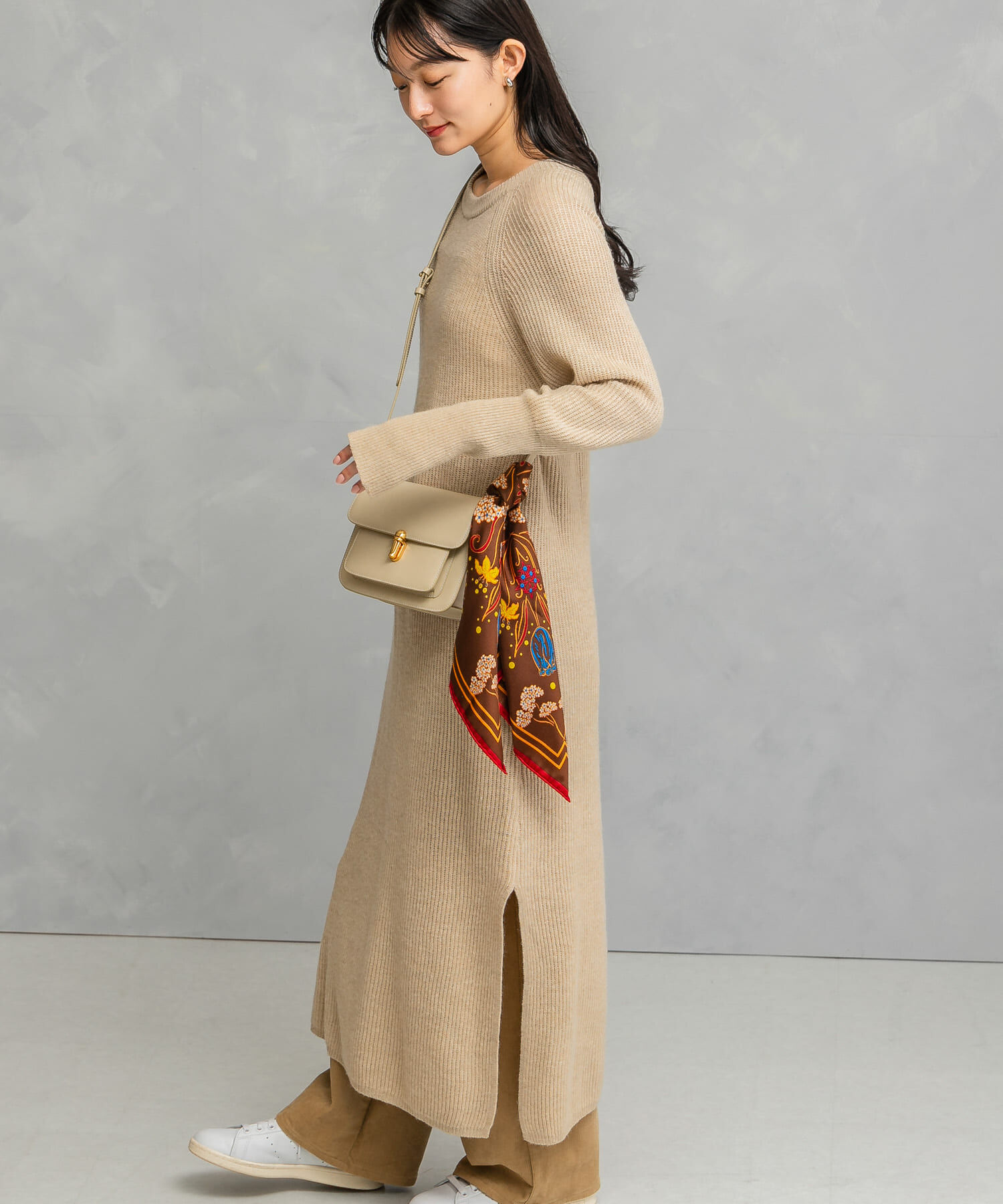 URBAN RESEARCH ROSSO「ヤク混サイドスリット畦ニットワンピース」|ワンピース|