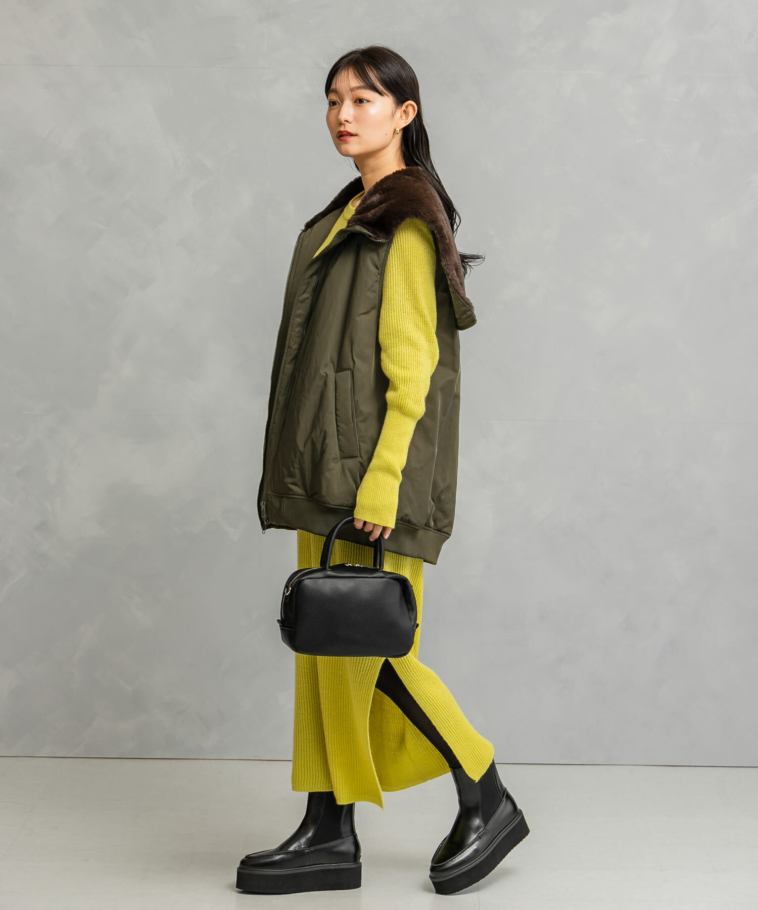 URBAN RESEARCH ROSSO「ヤク混サイドスリット畦ニットワンピース」|ワンピース|