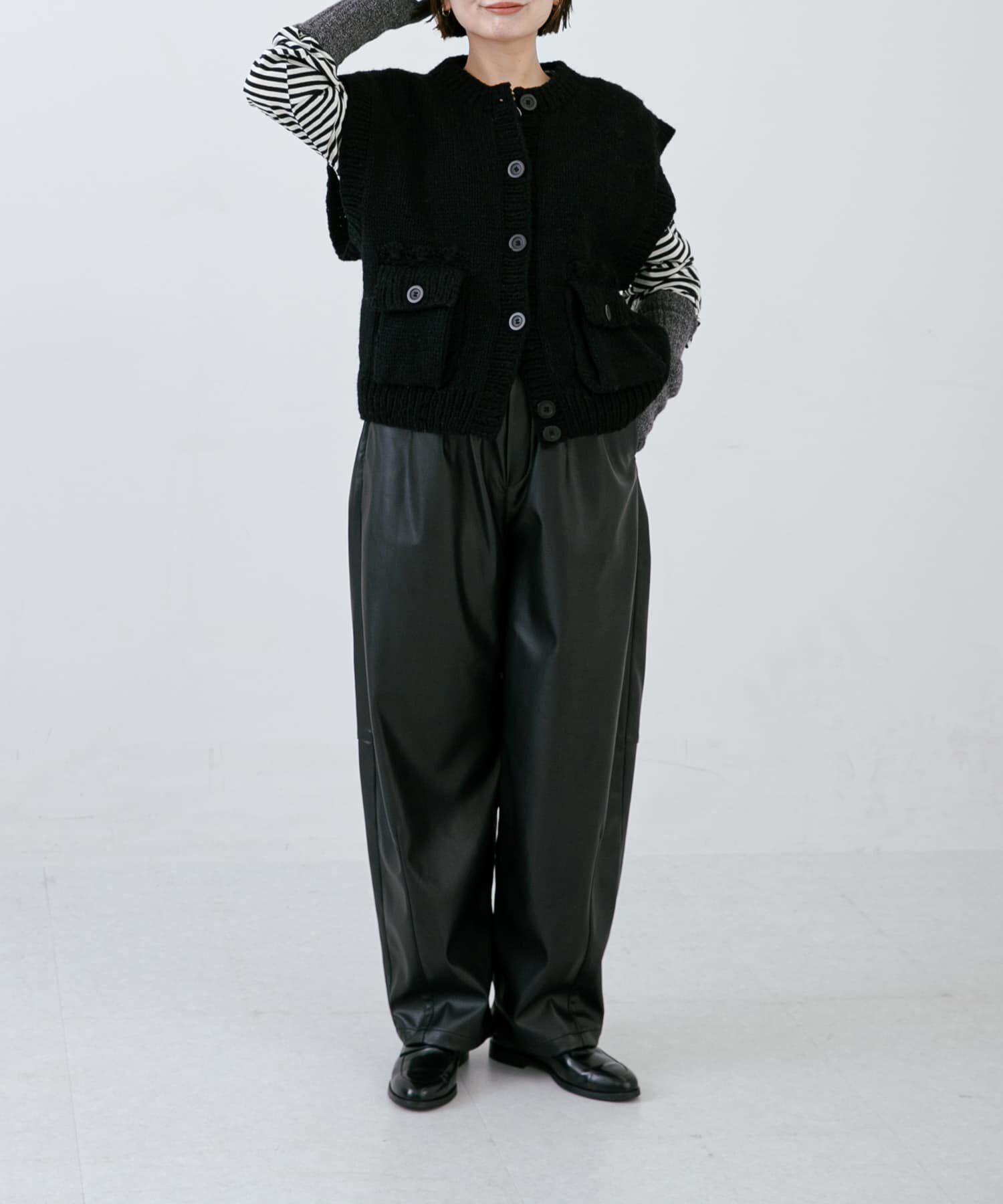 URBAN RESEARCH「レザーライクコクーンパンツ」|その他|