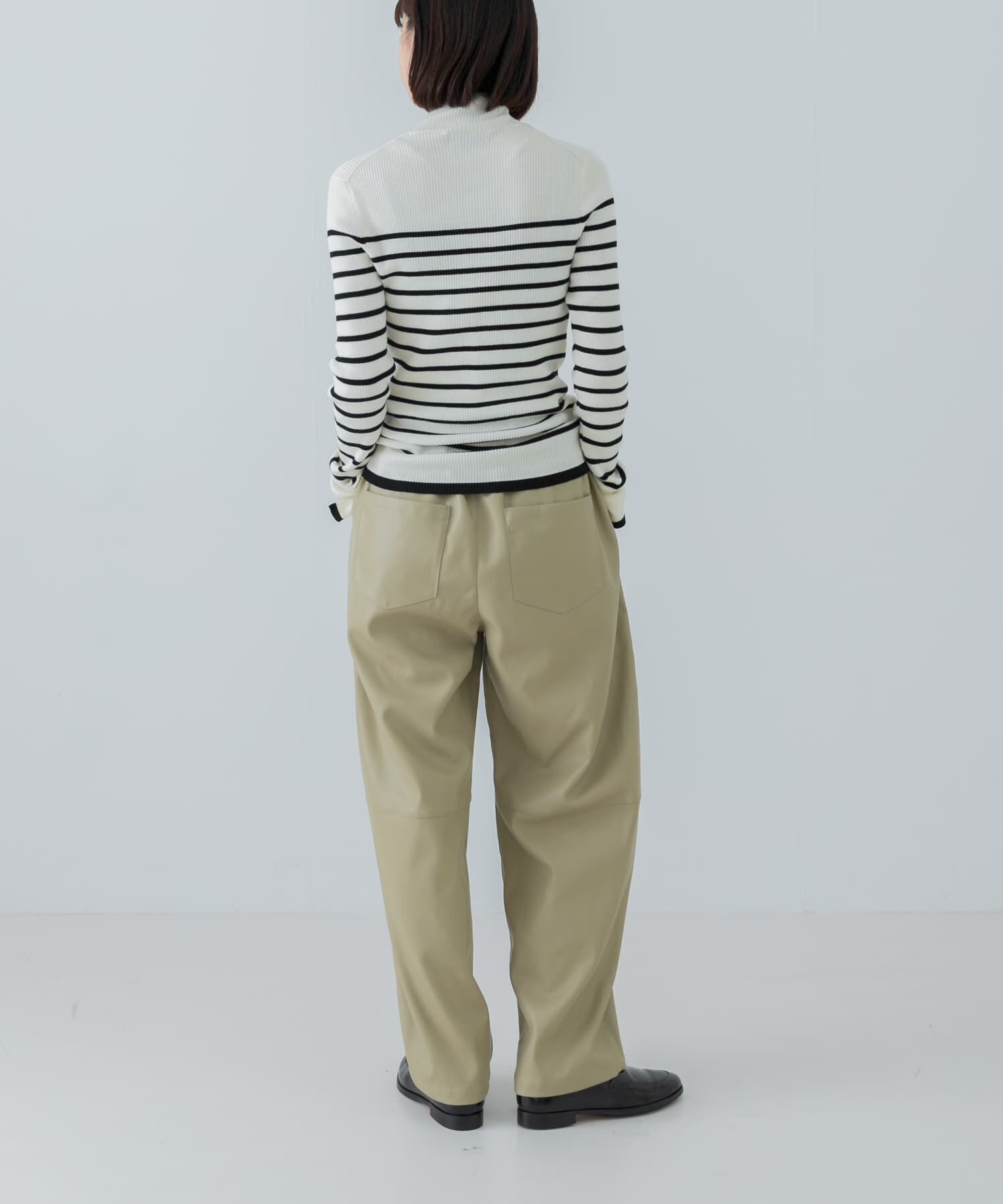 URBAN RESEARCH「レザーライクコクーンパンツ」|その他|