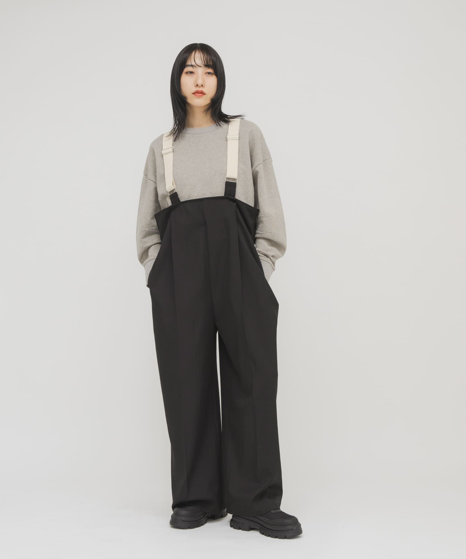  「BACKタックサスペンダーパンツ」|その他|