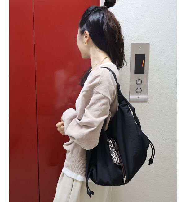  「モールヤーンVネックプルオーバー」|ニット・セーター|