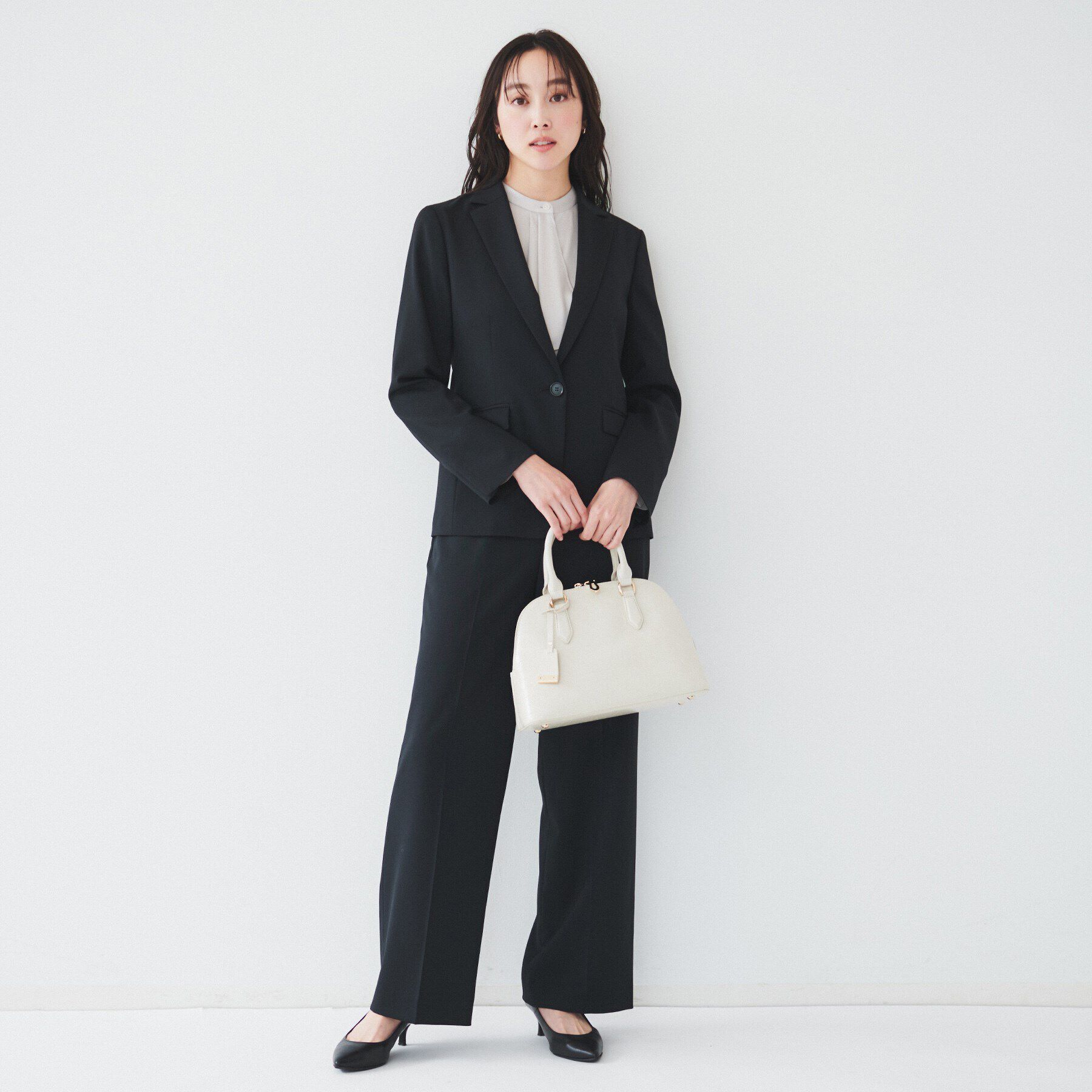 UNTITLED「【洗える/お仕事スーツ】レジェールギャバ 背抜きテーラードジャケット」|テーラードジャケット|