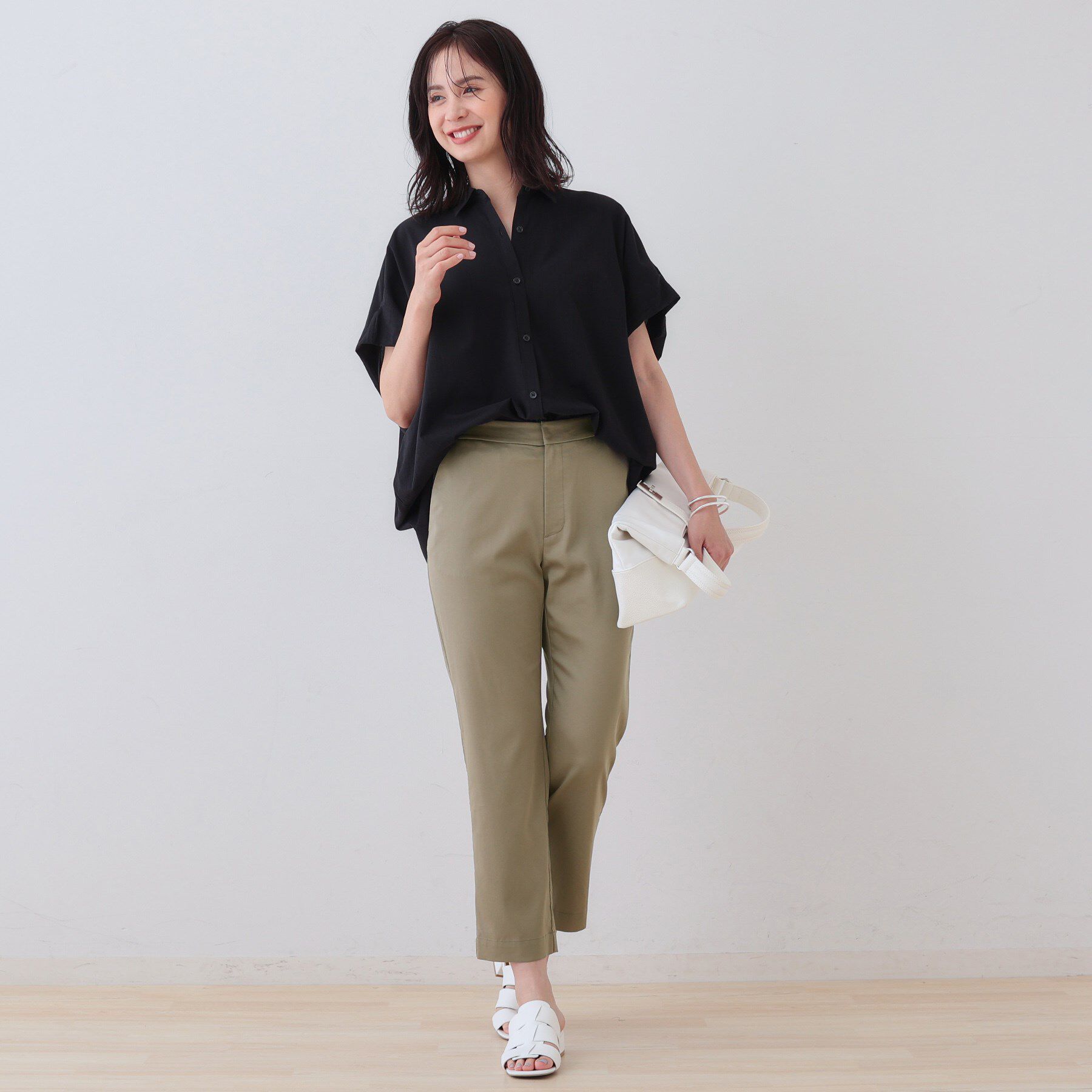 INDIVI「ストレッチストレートパンツ」|その他|