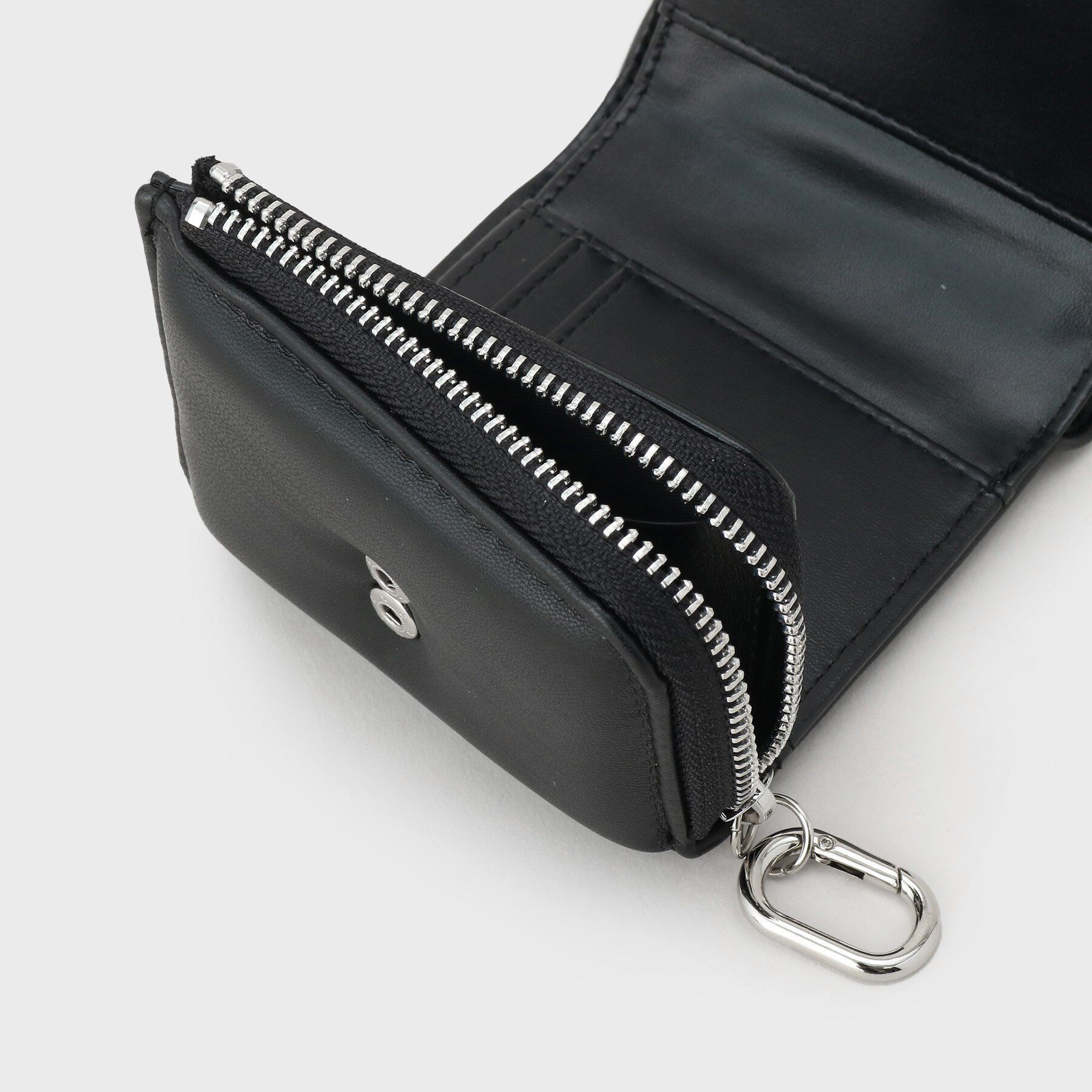 tk.TAKEO KIKUCHI「クッション三つ折り財布」|財布|