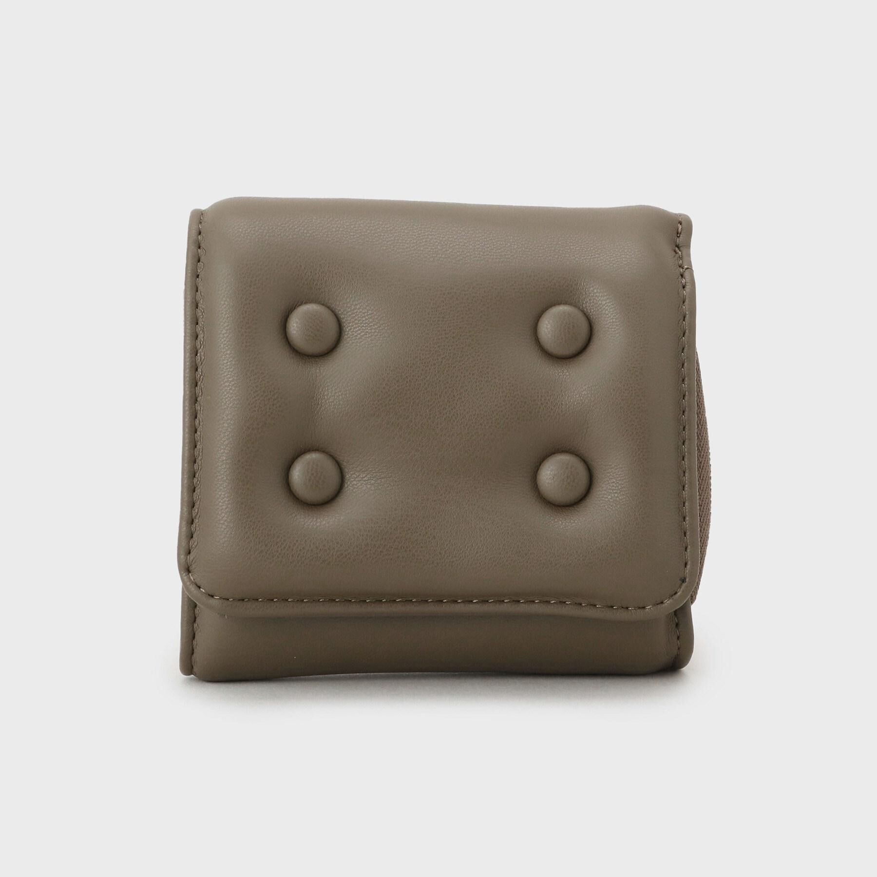 tk.TAKEO KIKUCHI「クッション三つ折り財布」|財布|