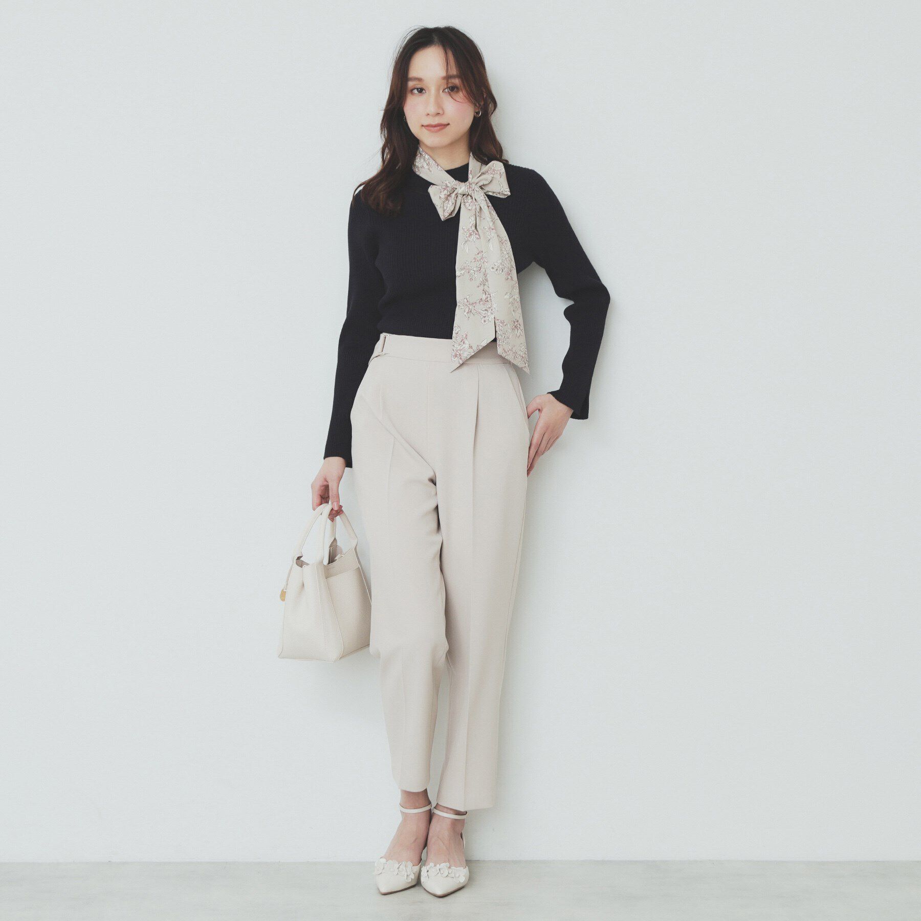 index「スカーフ付きハイネックリブニット【洗濯機洗い可】」|ニット・セーター|