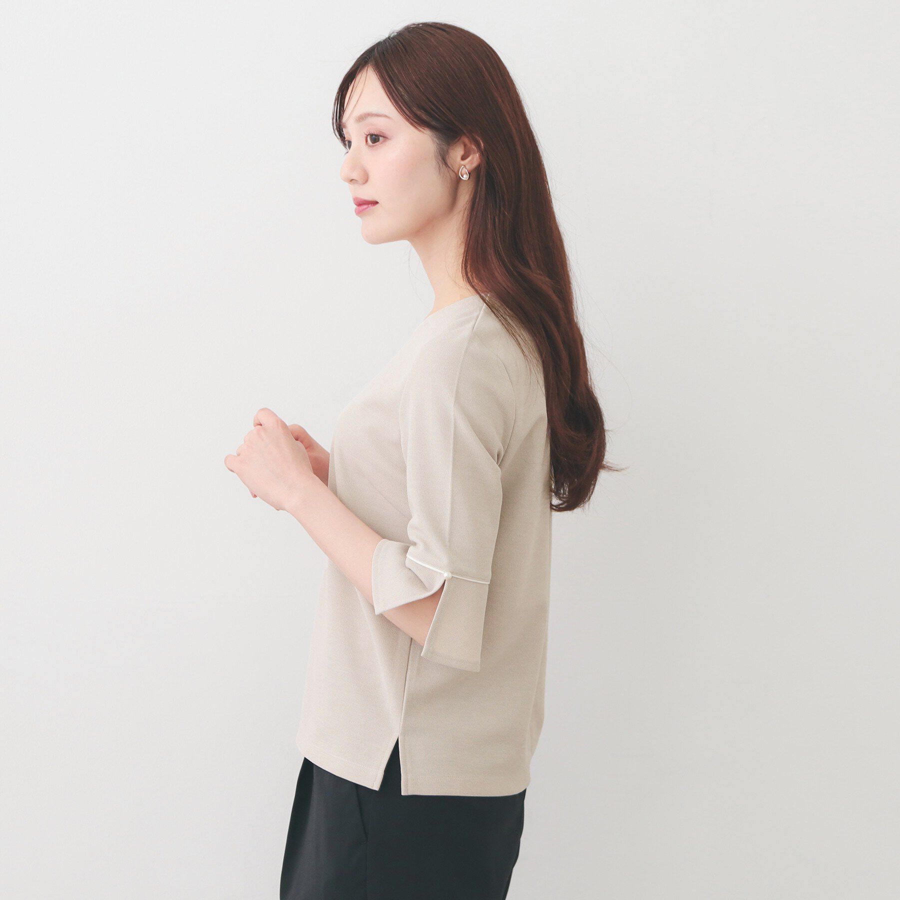 index「フレアスリーブバイカラートップス【洗濯機OK・接触冷感・UVケア】」|Tシャツ・カットソー|