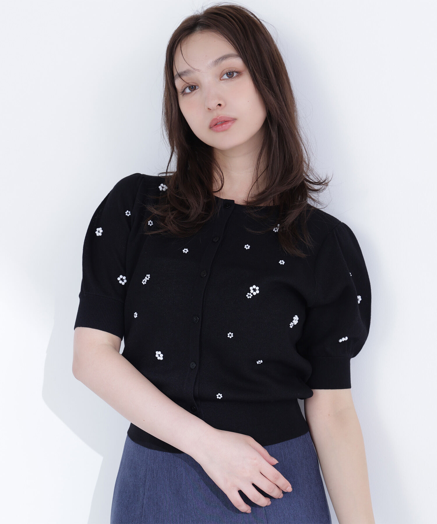  「フラワービーズカーディガン」|ニット・セーター|