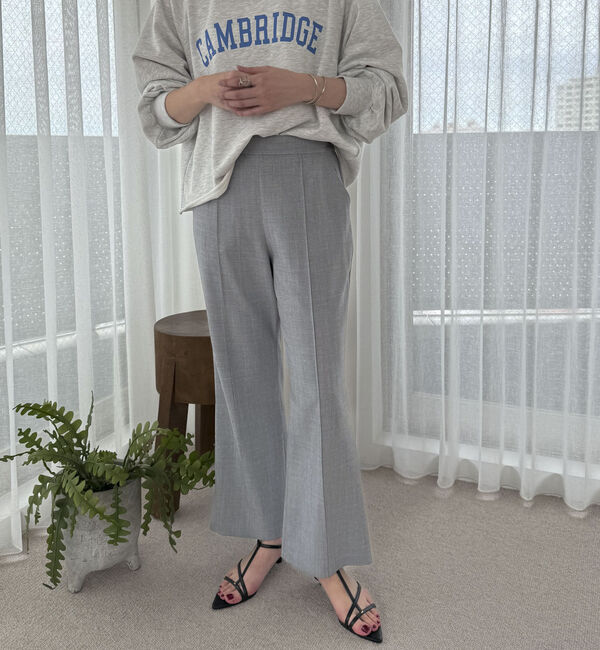 Doux archives「センターピンタックセミフレアパンツ」|チノ|GRAY