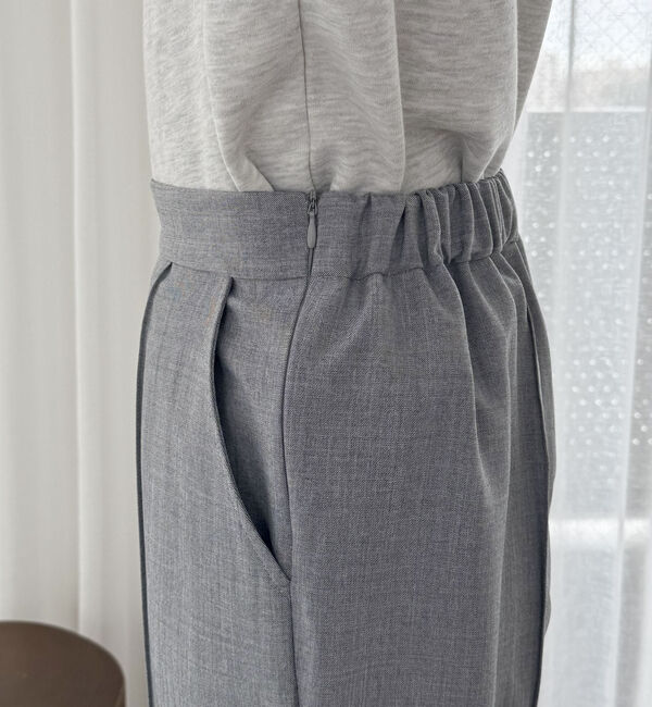 Doux archives「センターピンタックセミフレアパンツ」|チノ|