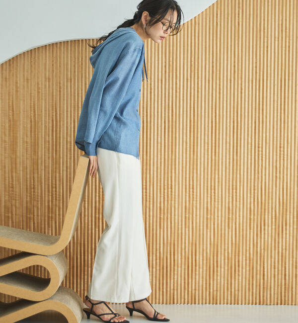 Doux archives「センターピンタックセミフレアパンツ」|チノ|