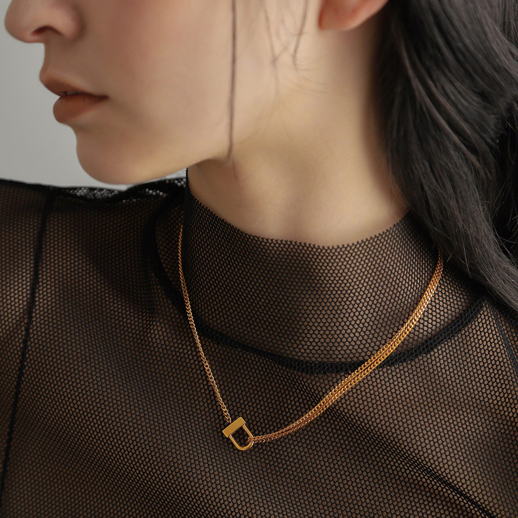 COCOSHNIK ONKITSCH「シルバー ロックモチーフ ドレープネックレス GP」|ネックレス|