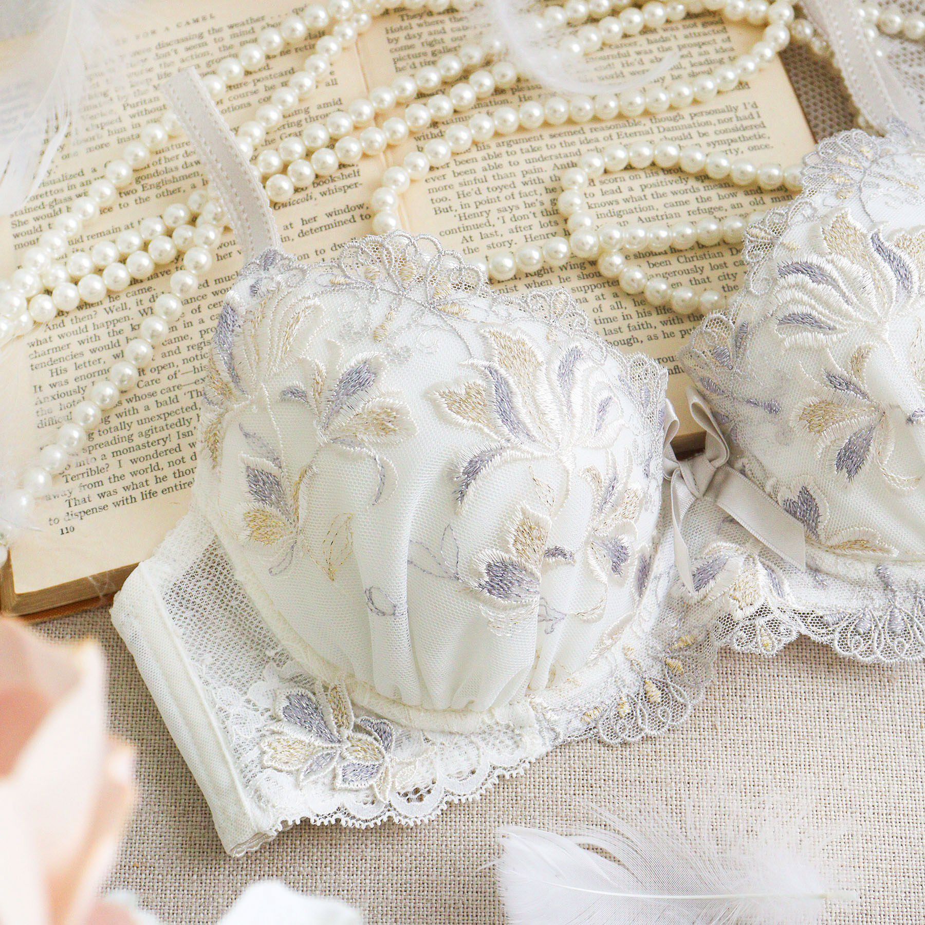 Risa Magli「リーゼル ブラジャー (B-C) ＜Side Shape（サイドシェイプ）＞」|インナー|