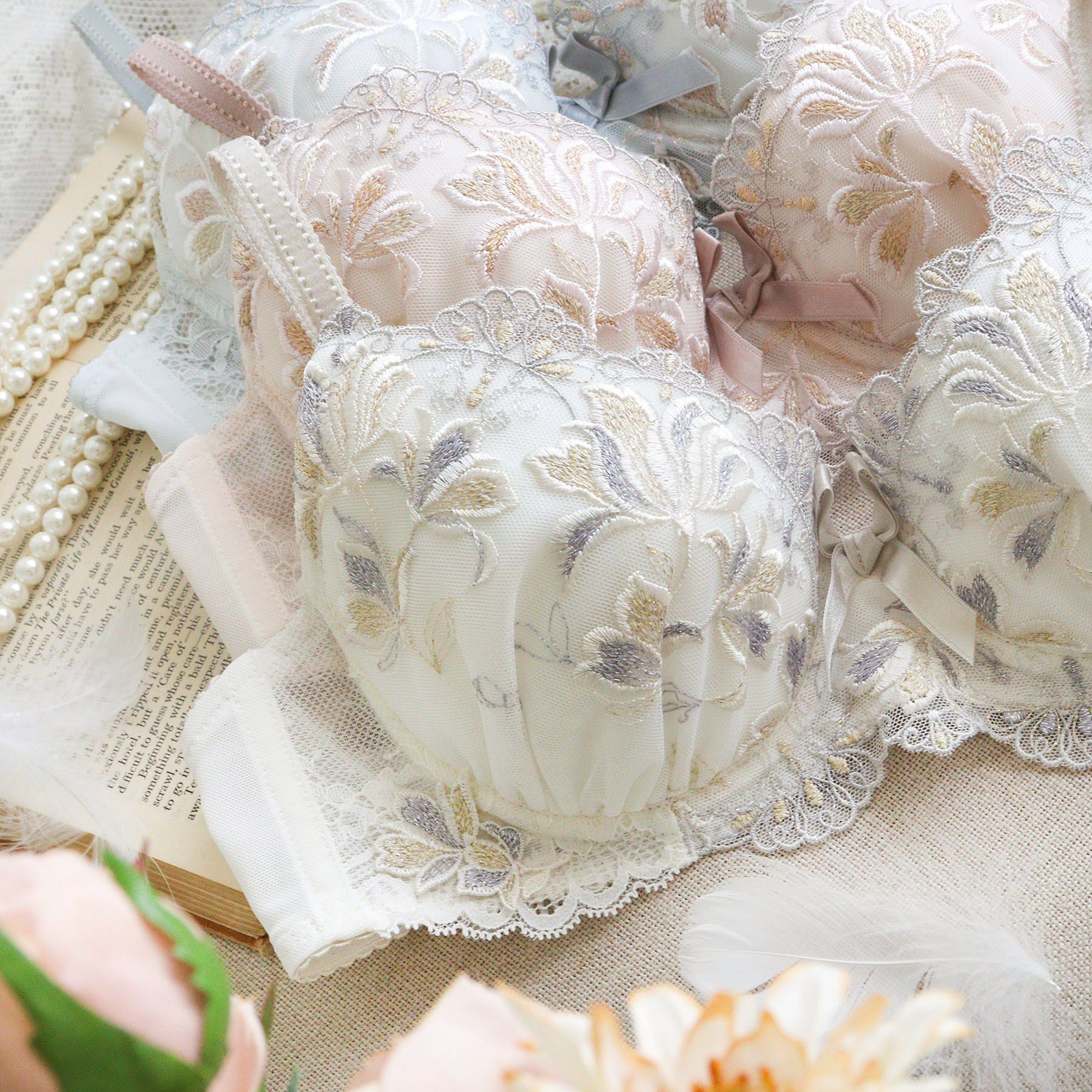 Risa Magli「リーゼル ブラジャー (D-F) ＜Side Shape（サイドシェイプ）＞」|インナー|