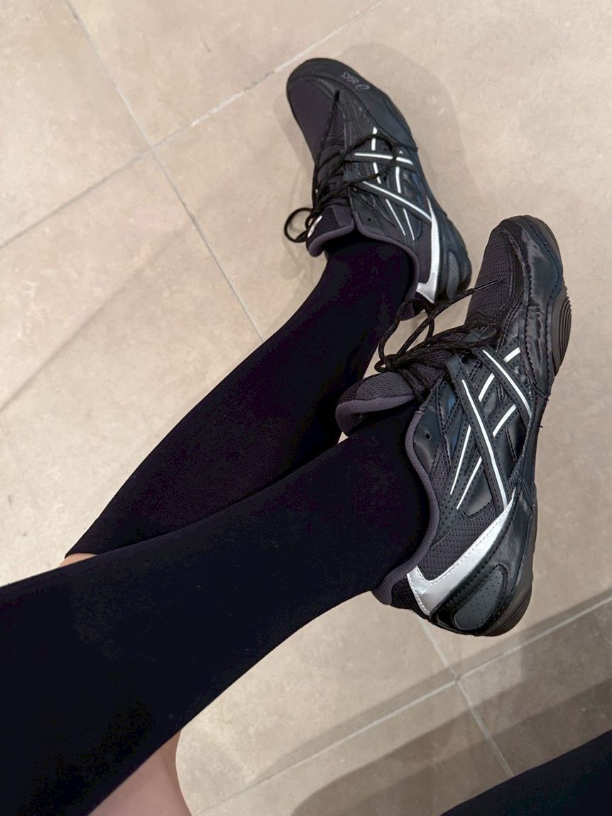  「【ASICS】HYPERSYNC」|スニーカー|