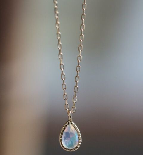  「オパール ペアシェイプ ネックレス | K10YG」|ネックレス|