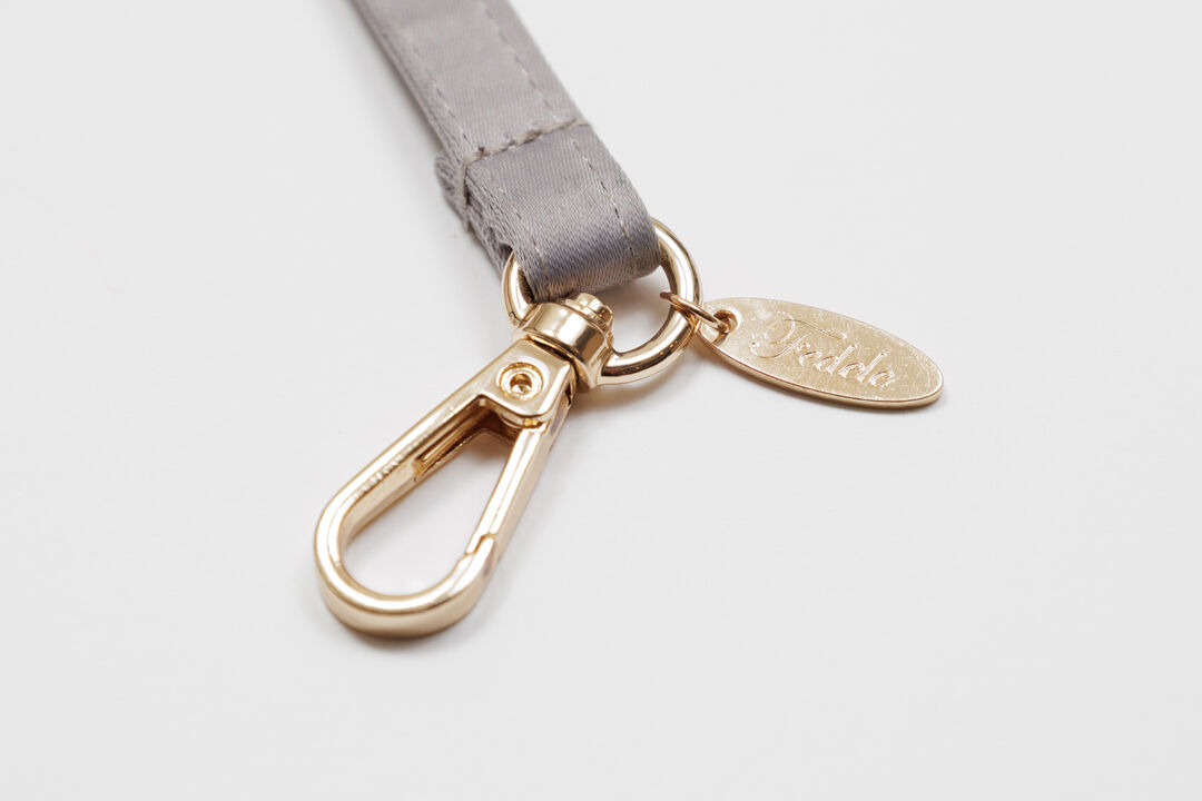  「FEDELE チュールストラップ」|ストラップ|