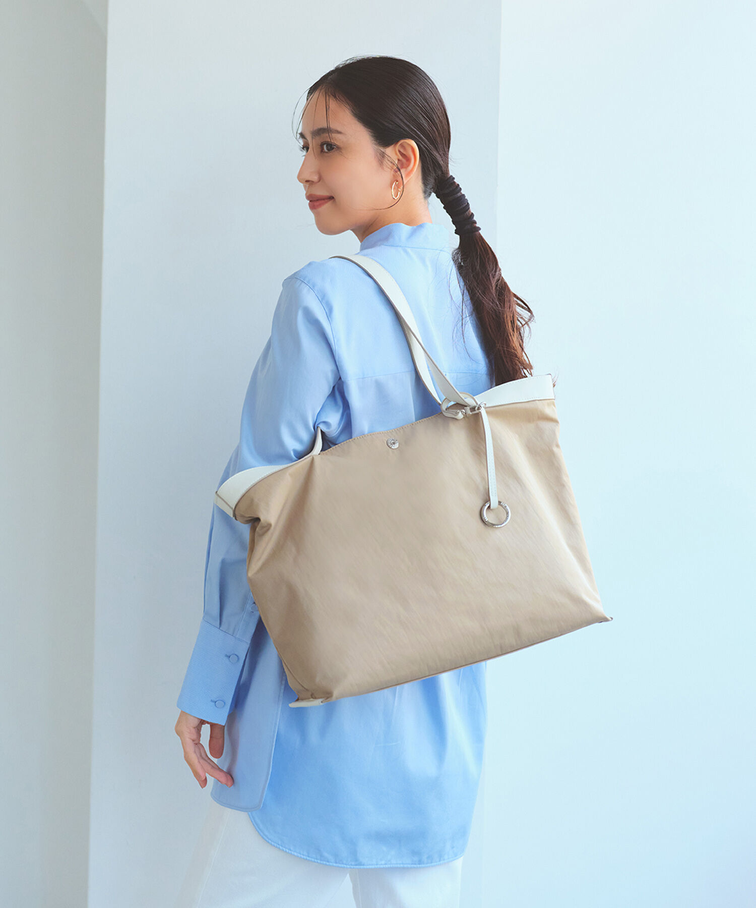 TOPKAPI BREATH「【Breath TOPKAPI】MORPH モーフ リンクルナイロン トートバッグ チャーム付き　A4 / 超軽量」|トートバッグ|