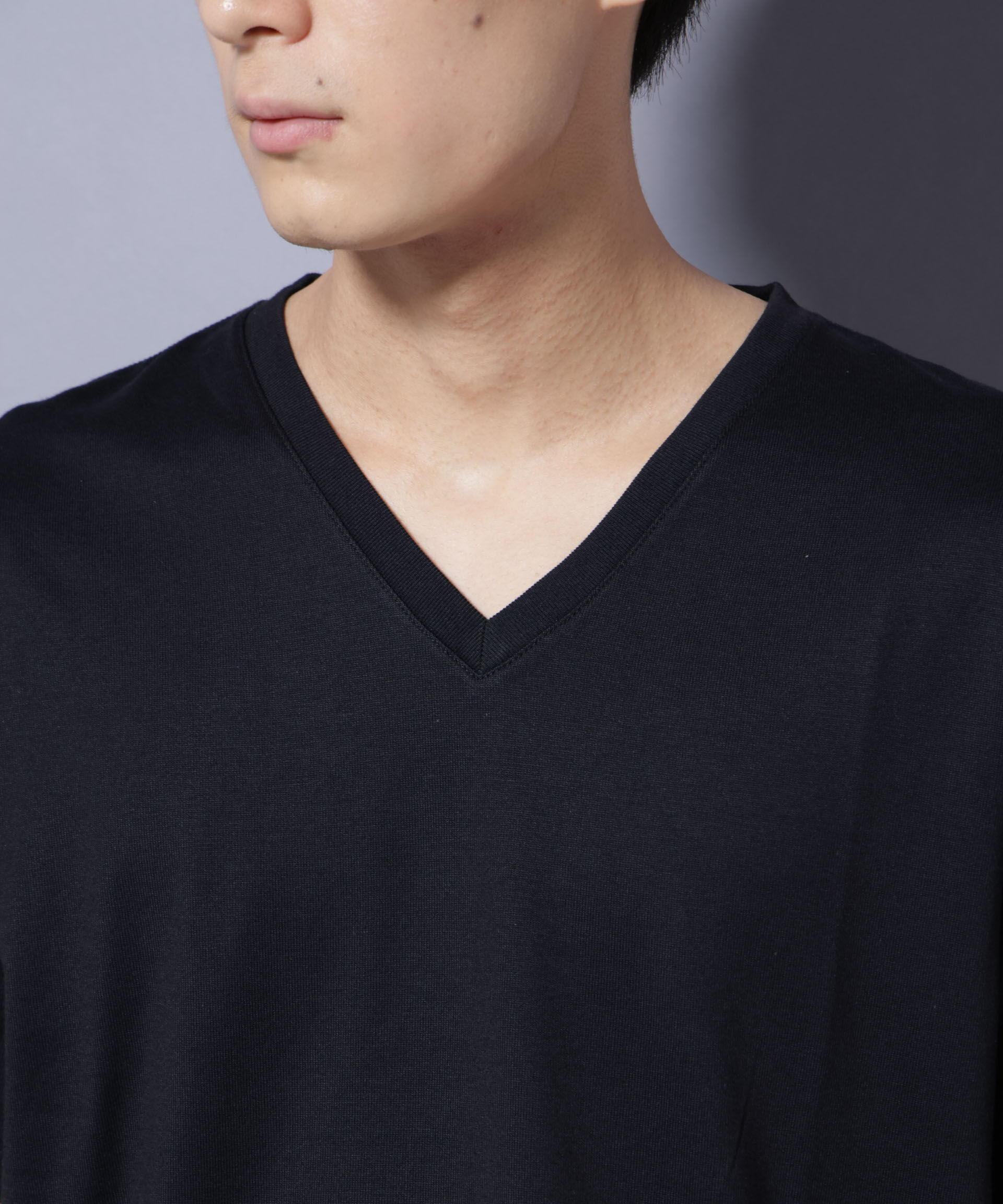 nano･universe「WEB限定/Anti Soaked(R) 汗染み防止 Vネック レギュラーシルエットTシャツ」|Tシャツ・カットソー|