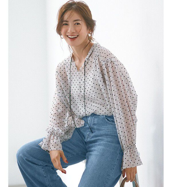 23区「【洗える】クレープドットフロッキー ブラウス」|シャツ・ブラウス|ベージュ系
